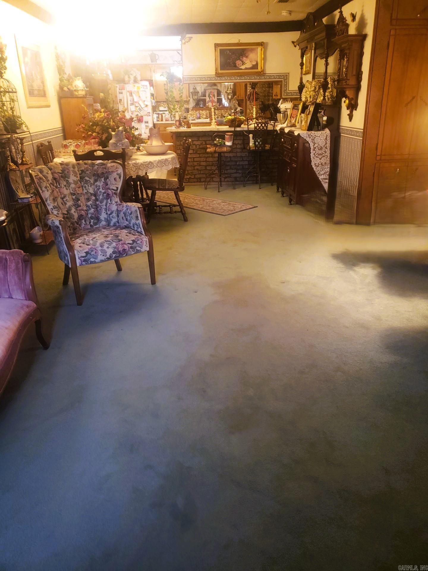 Metropolitan - Residential