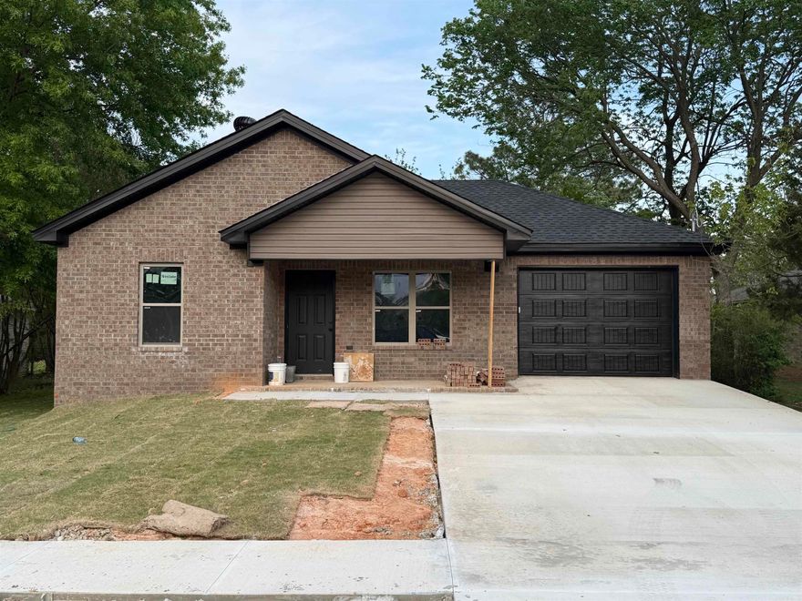 Perfect starter home! Brand new 3 bed, 2 bath home 1250 sqft featuring white shaker cabinets, granite countertops, and stain concrete floors throughout. Open concept with modern finishes. Will be complete in a couple weeks