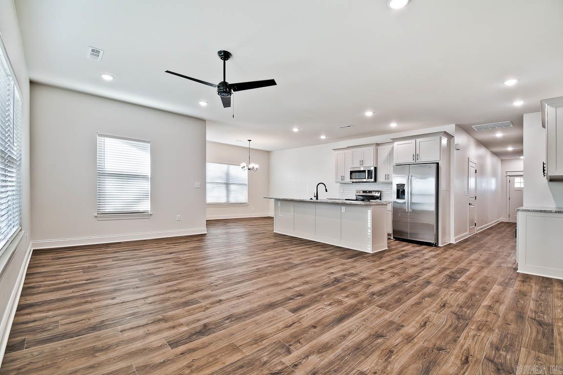 WESTERN HILLS ADD - Residential