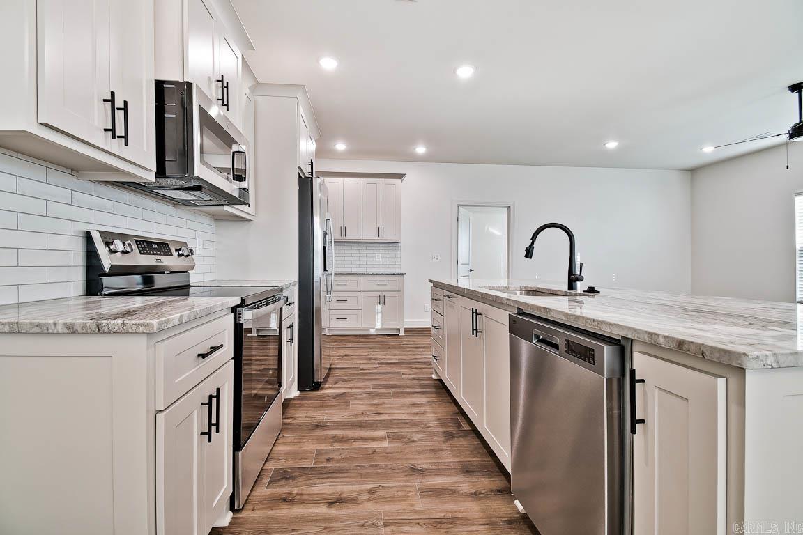 WESTERN HILLS ADD - Residential