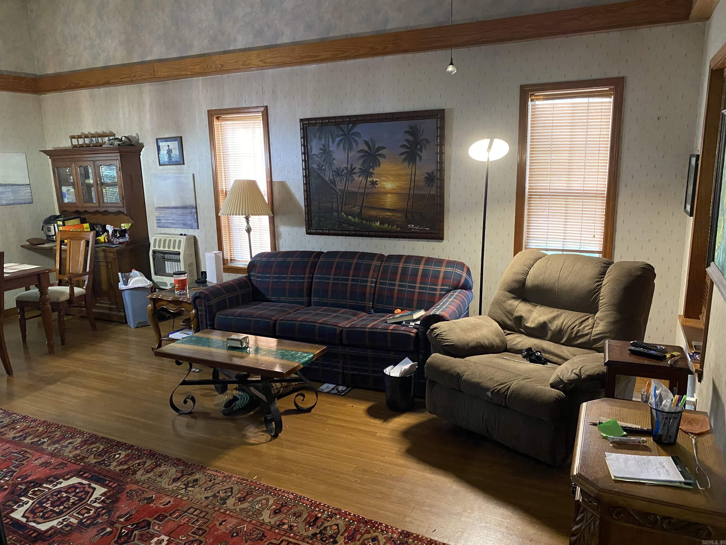 TOMAHAWK VILLAGE - Residential