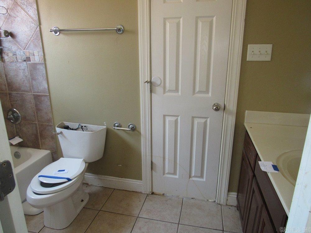 MYSTERY LAKE @ GREYSTONE - Residential