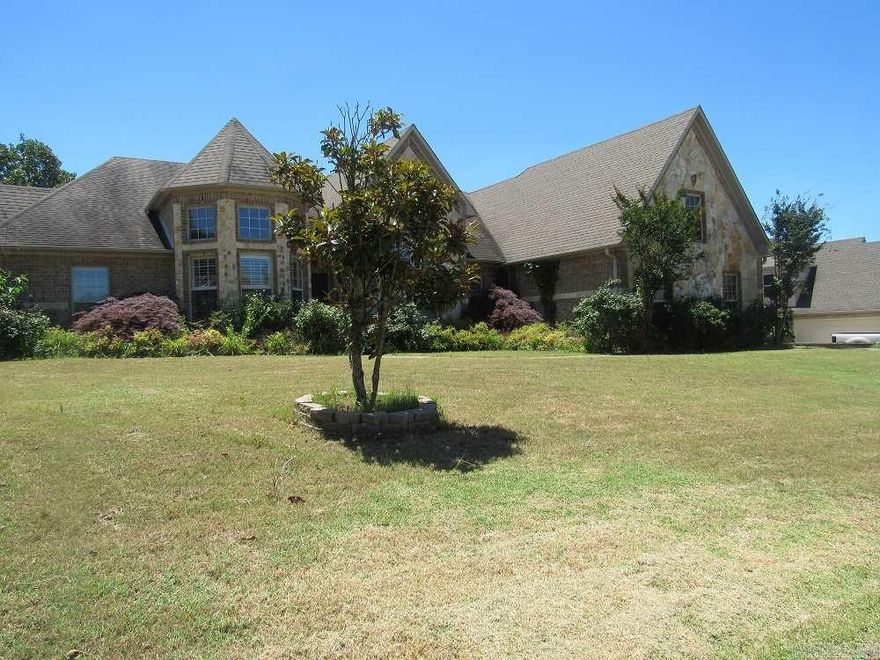 Cabot--SOLD AS IS- This 2 Story house  that offers a beautiful  Floor Plan, 5 Bed rm, 3.5 Baths, Huge  Kitchen din-rm-Combo, Breakfast Bar, Sep Dinning, Large  Great room  w/FP, Office,  Split Floor Plan Master on Main level,  Laundry,  3 Car garage Side loading, Cover Back Porch, Ingound Pool and Fully Fence.   You will need approval letter & Earnest Money.