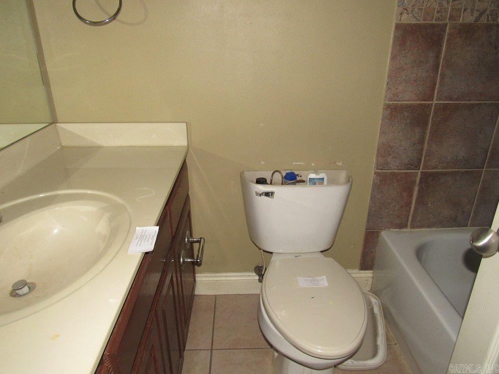 MYSTERY LAKE @ GREYSTONE - Residential