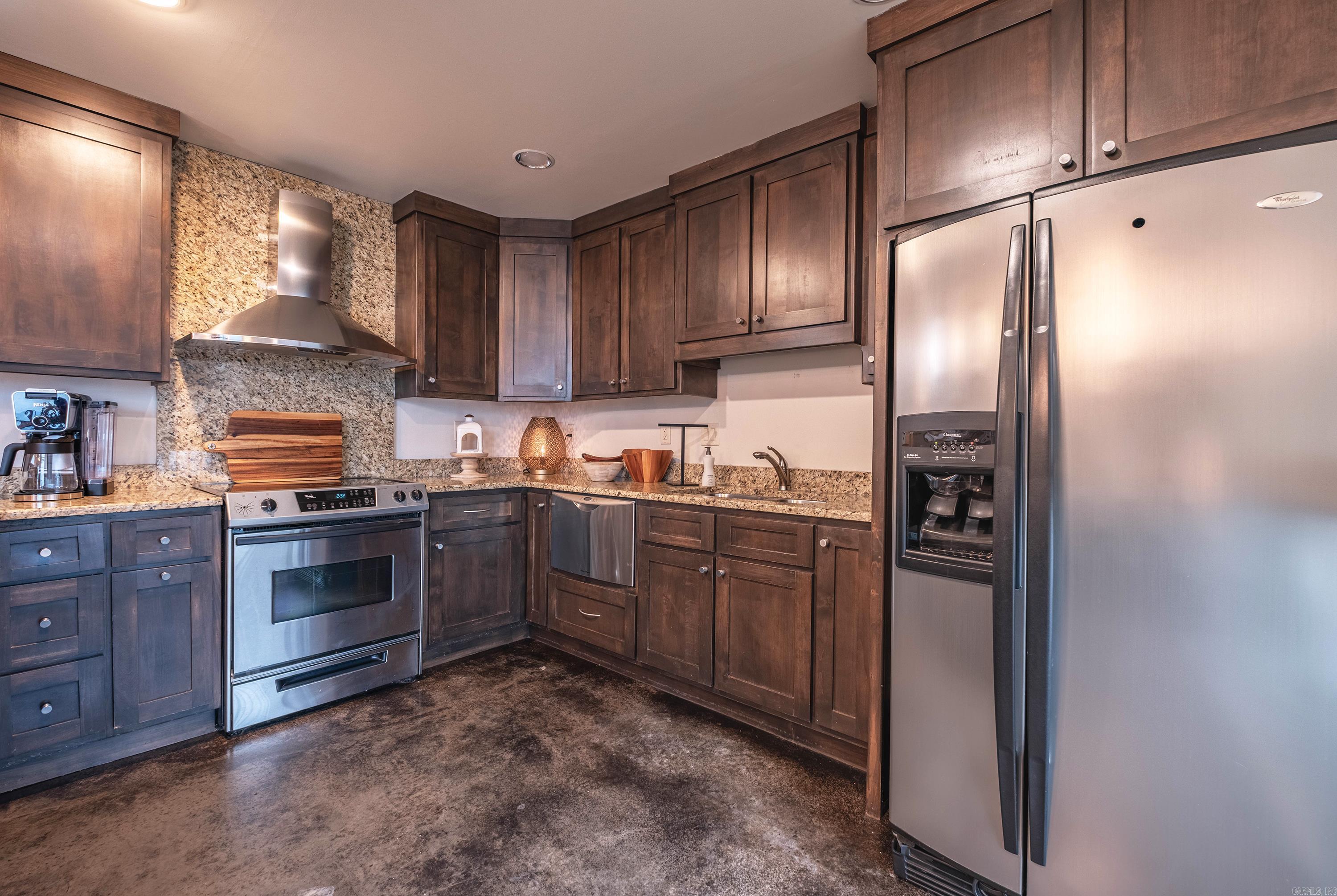 CLINTON & SHERMAN HPR - Residential