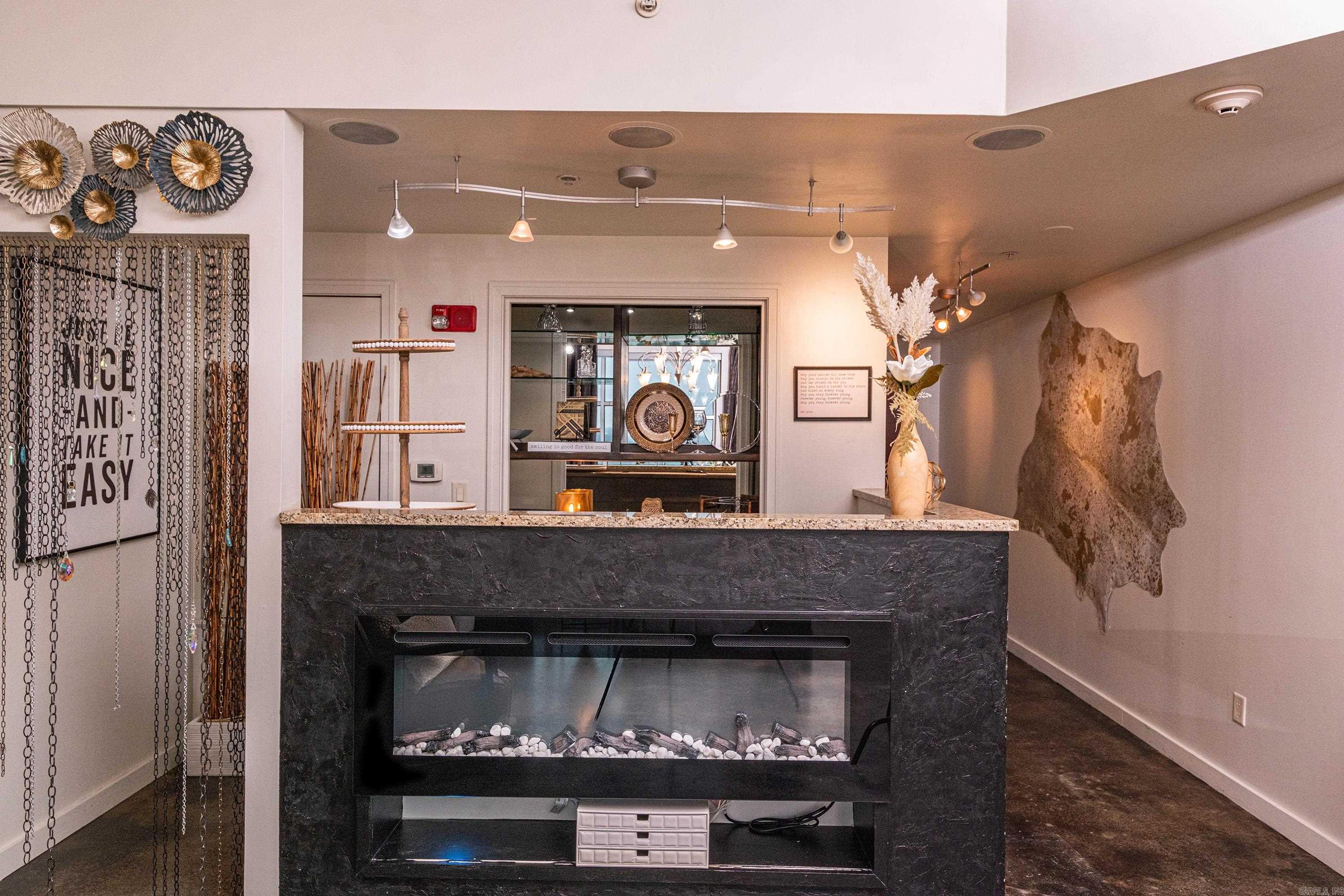 CLINTON & SHERMAN HPR - Residential