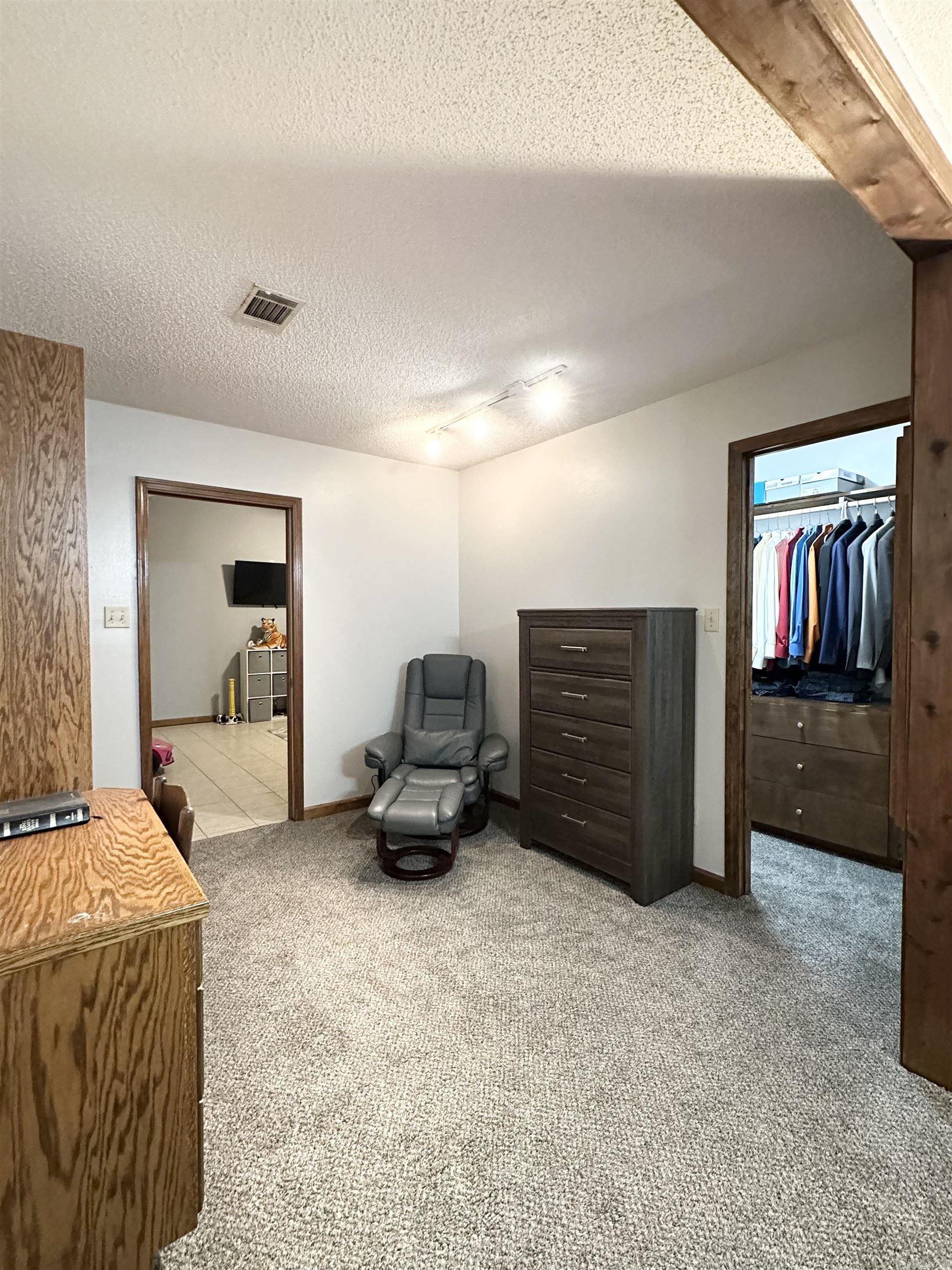 Gray Oaks - Residential