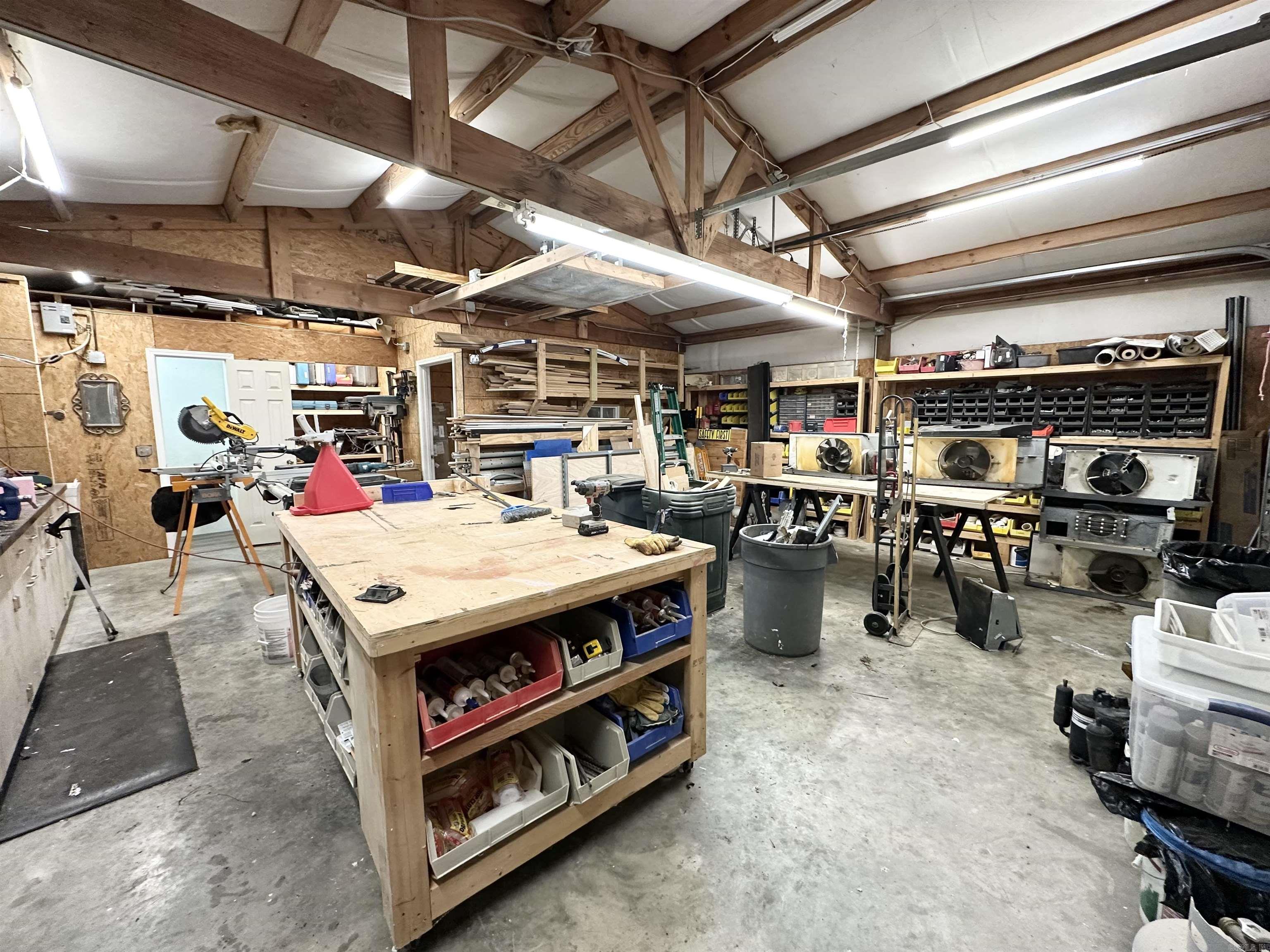 Gray Oaks - Residential