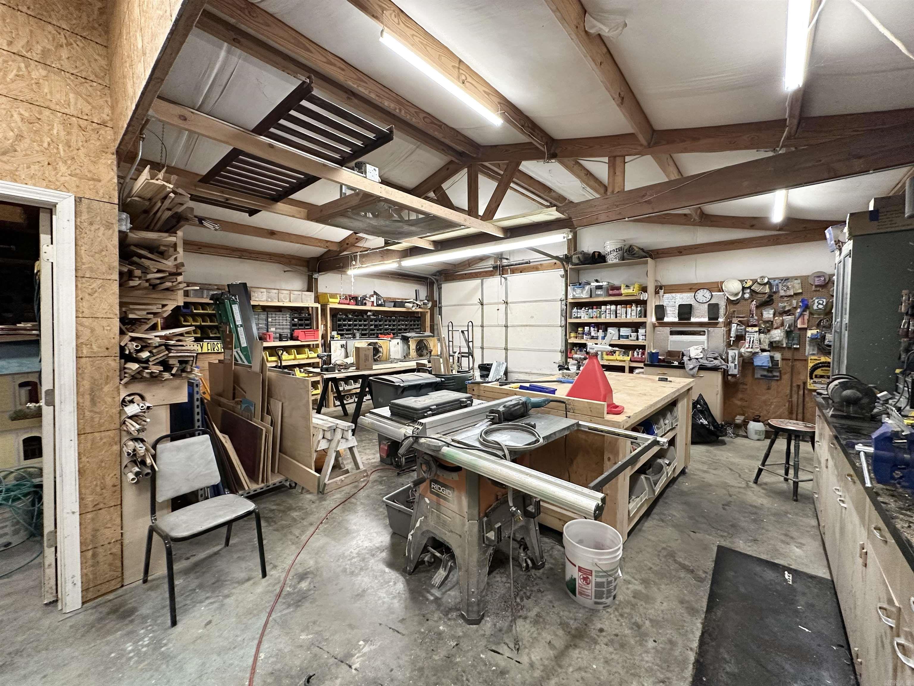 Gray Oaks - Residential