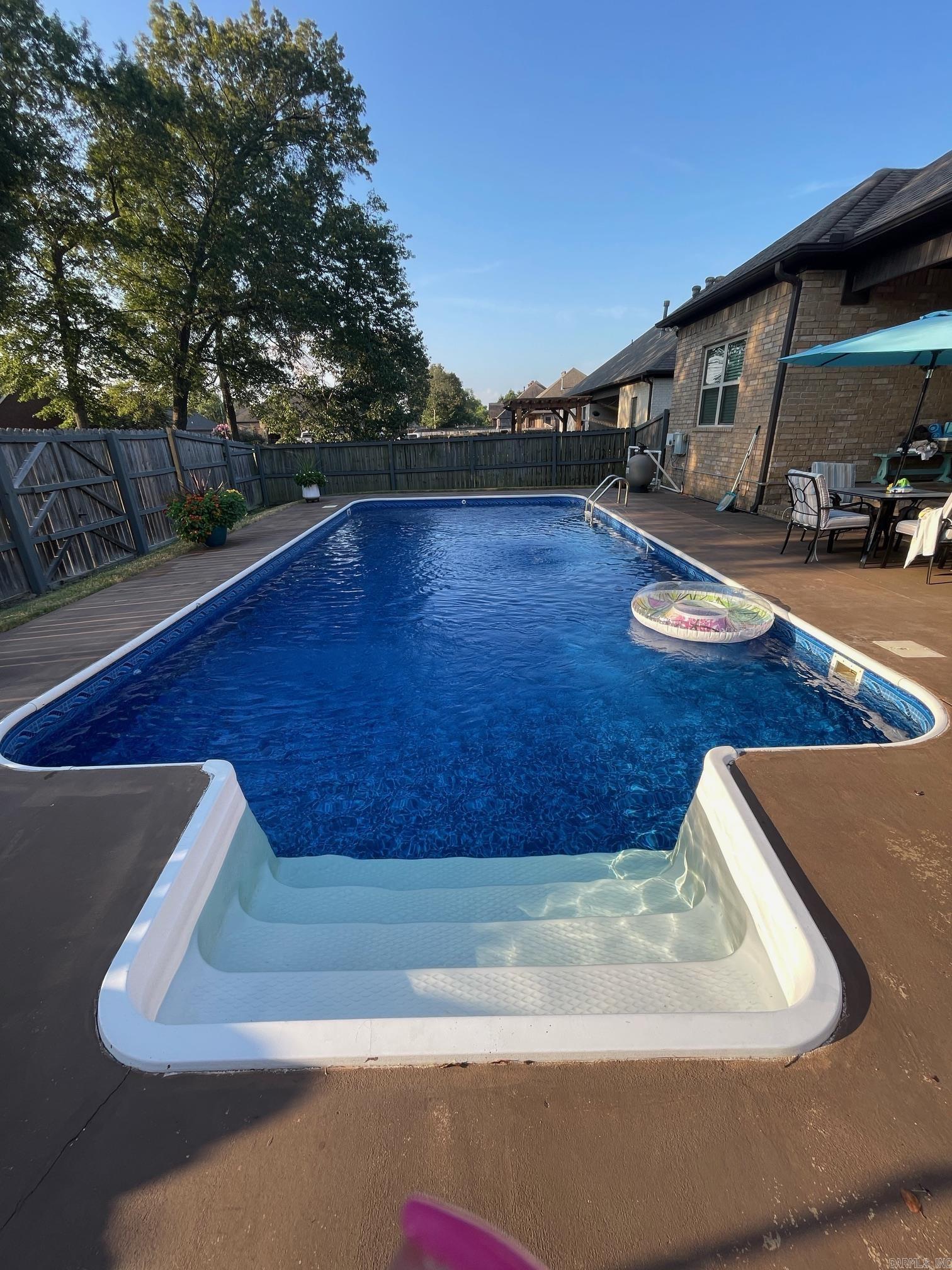 CHAPEL CREEK - Residential