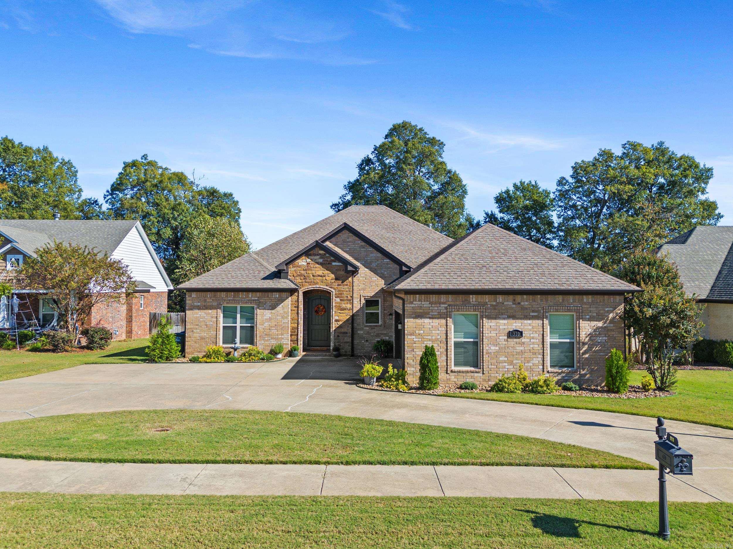 CHAPEL CREEK - Residential