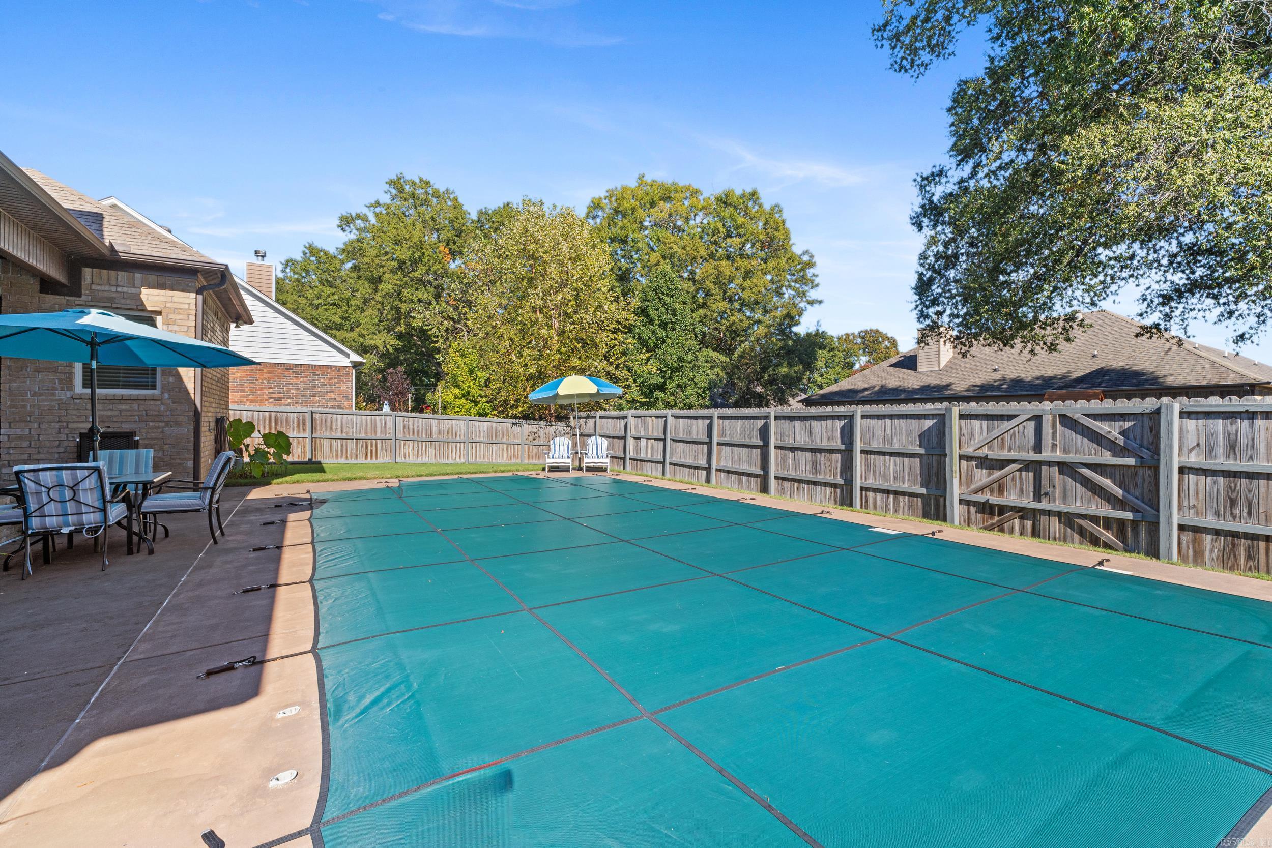 CHAPEL CREEK - Residential