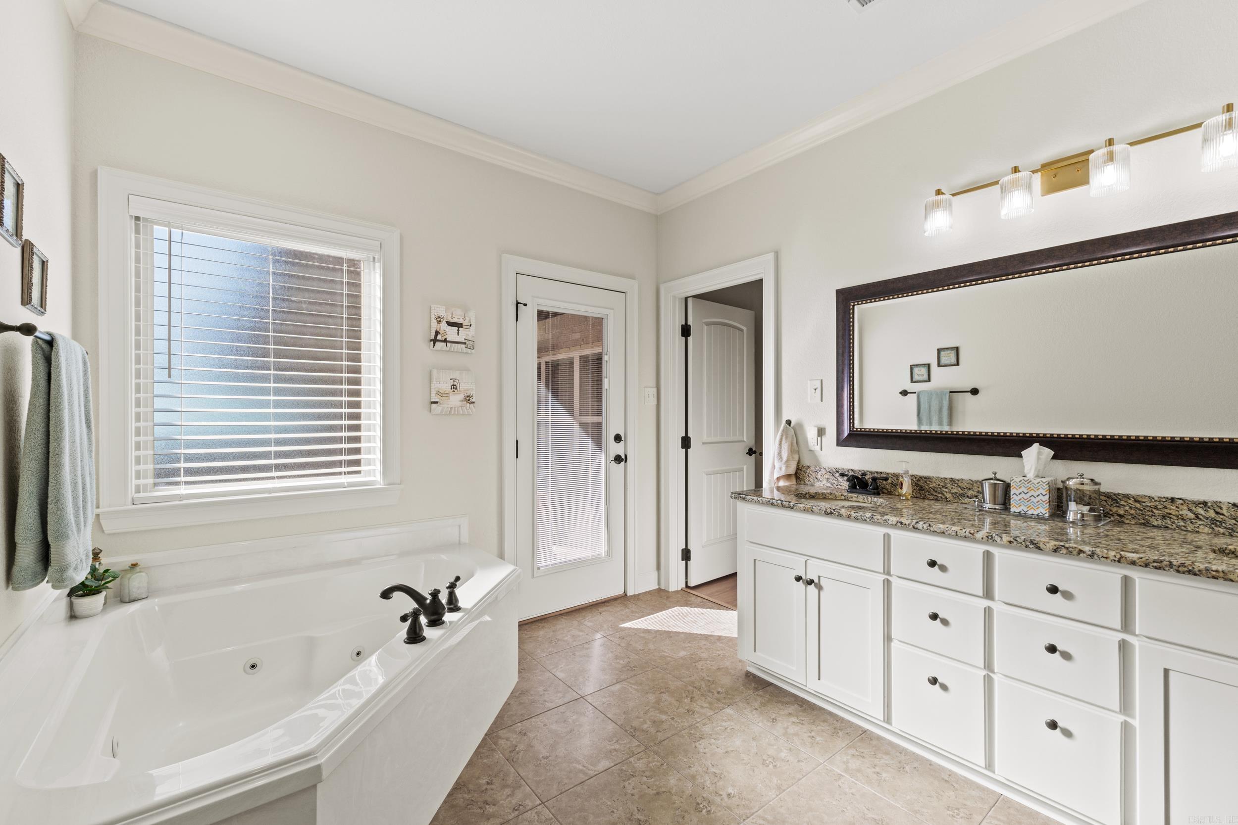 CHAPEL CREEK - Residential