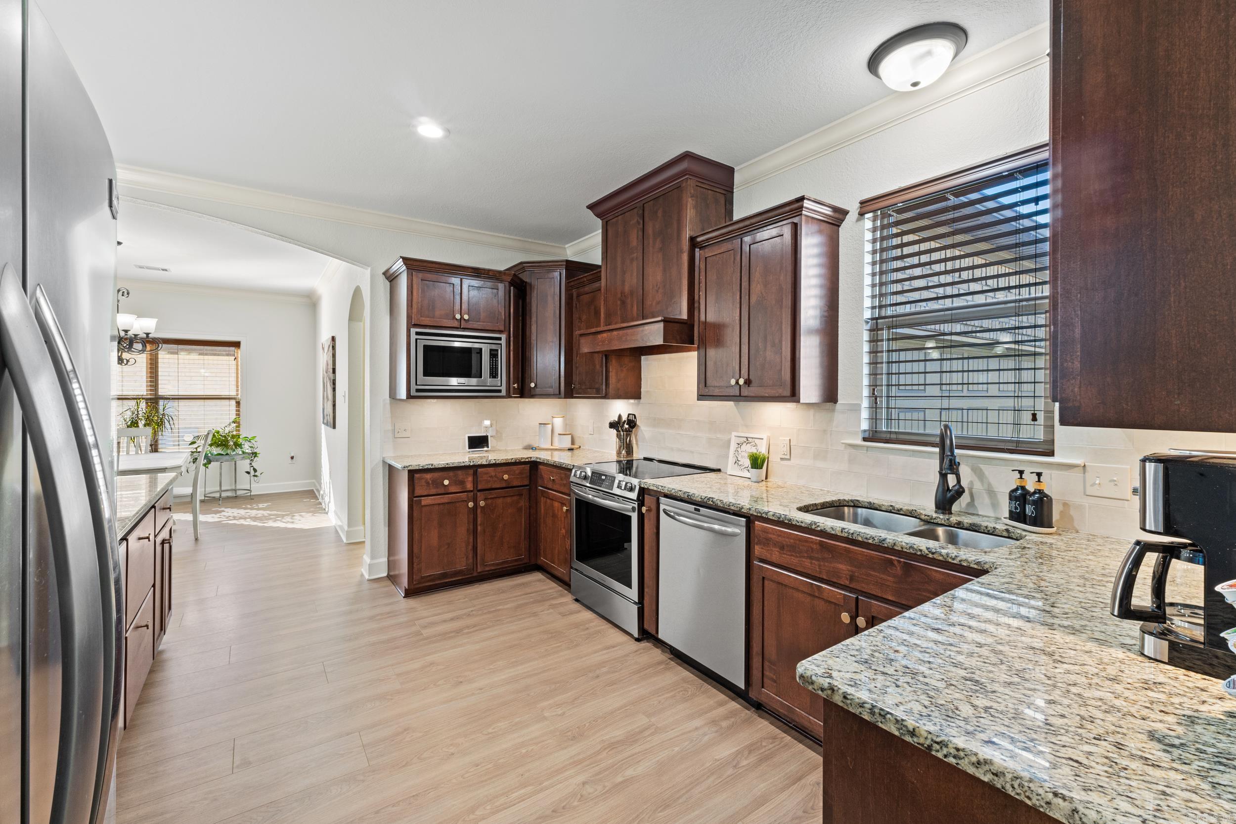 CHAPEL CREEK - Residential