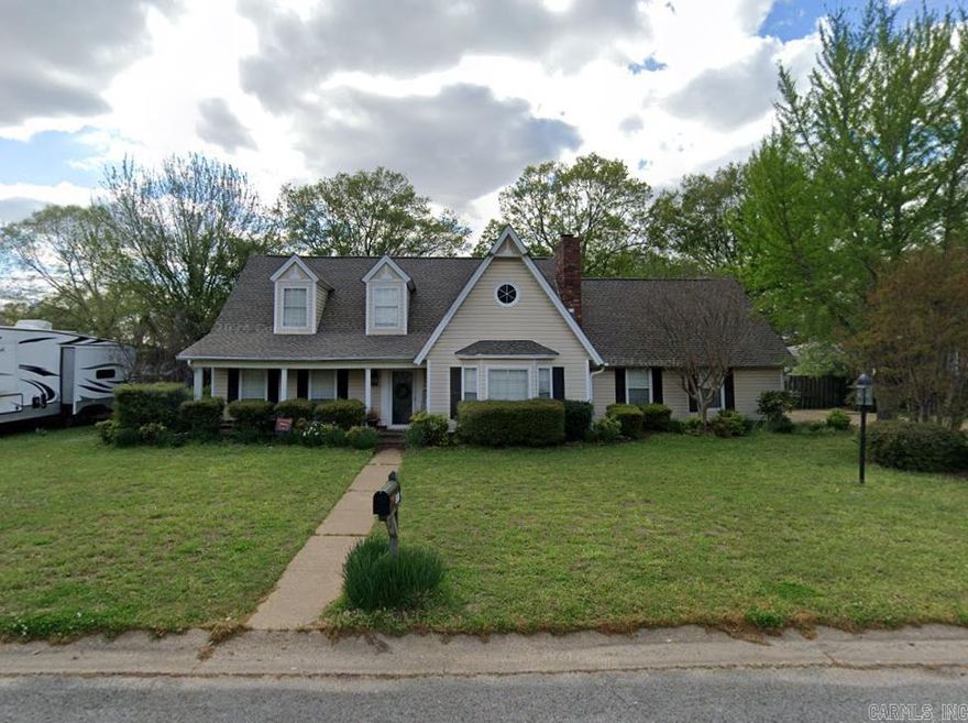 Legal Description: S 45' Lot 15, All of Lot 16 Block 107 of Briar Cliff Homes Subd., city of Newport, Jackson County, AR.