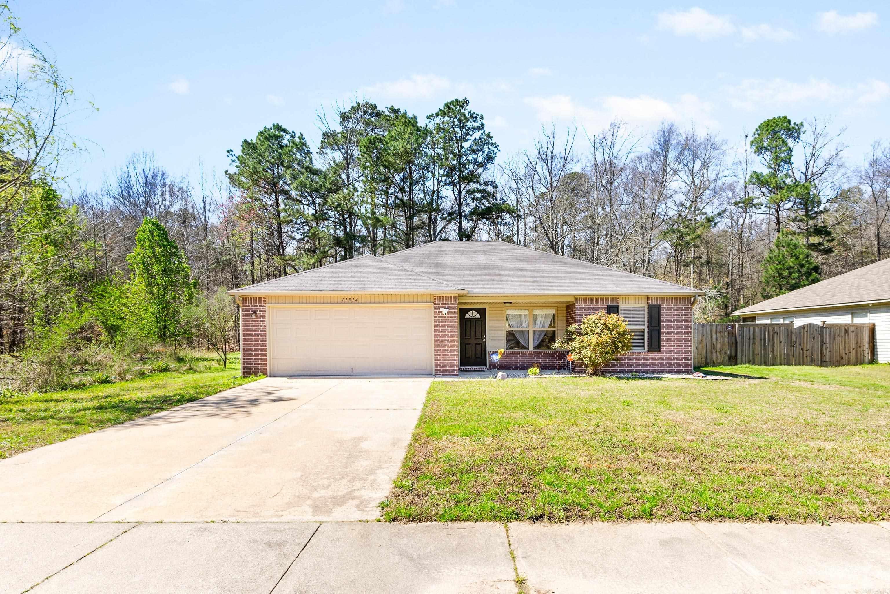 OXFORD VALLEY - Residential