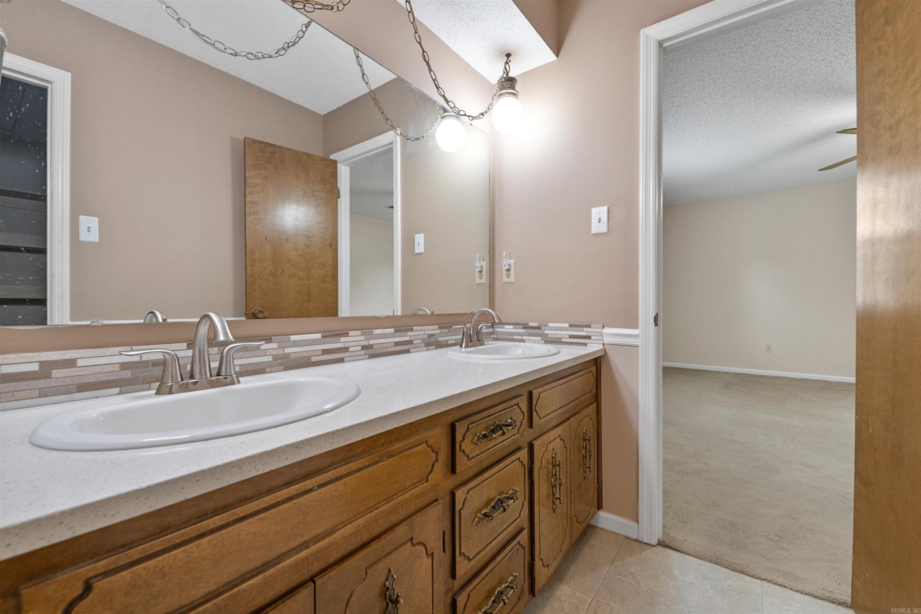 Queensbrook - Residential