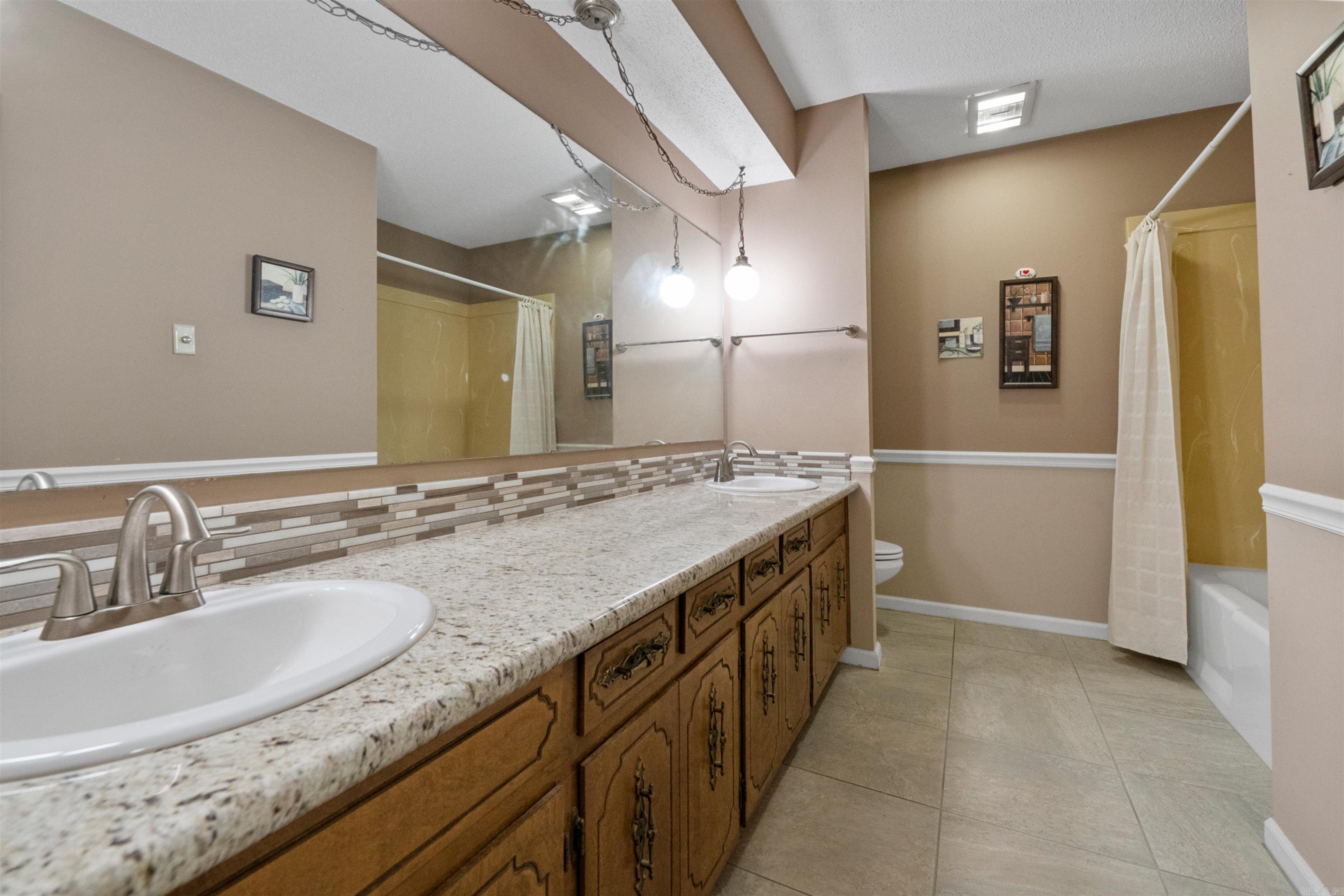 Queensbrook - Residential