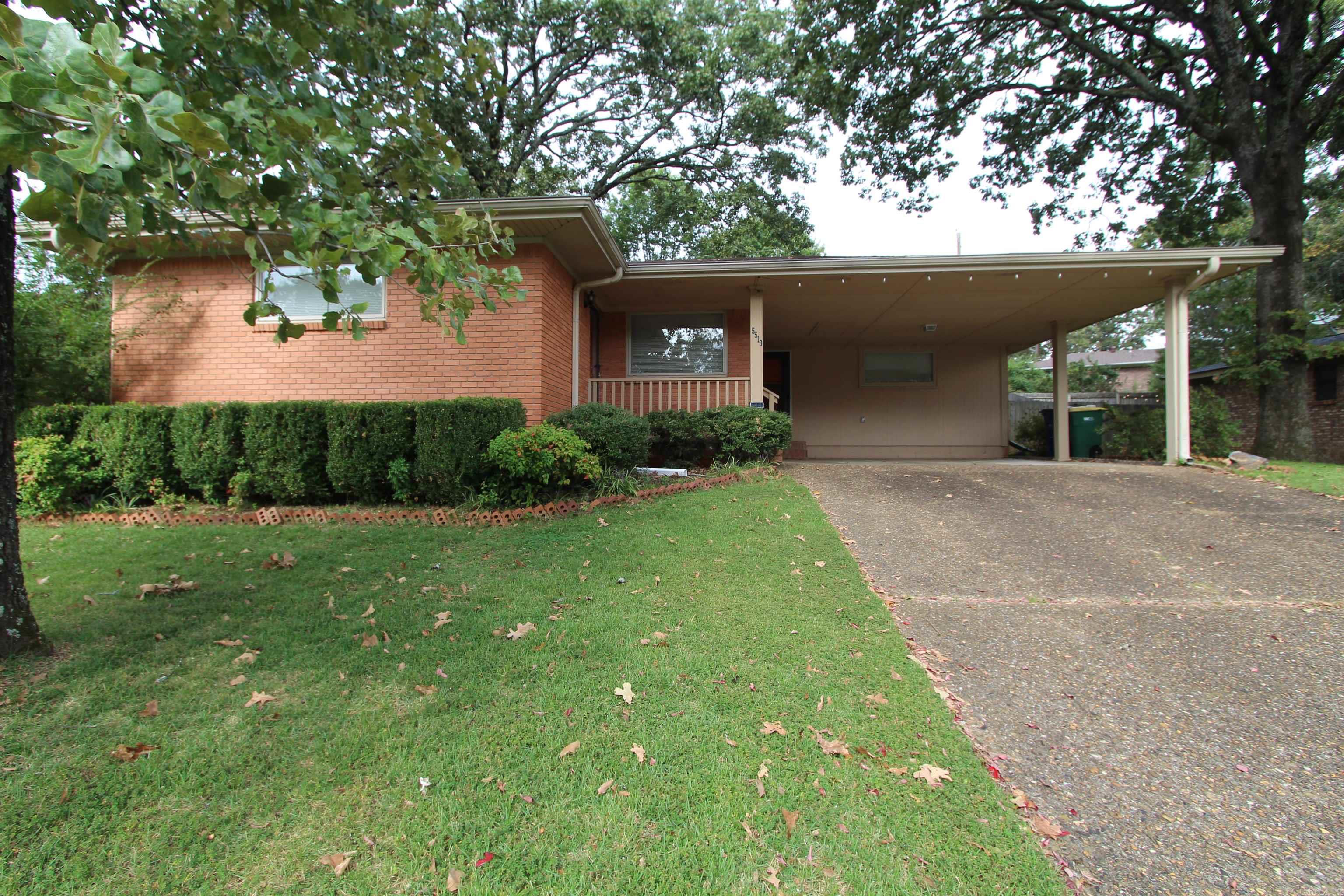 PIKE VIEW - Residential