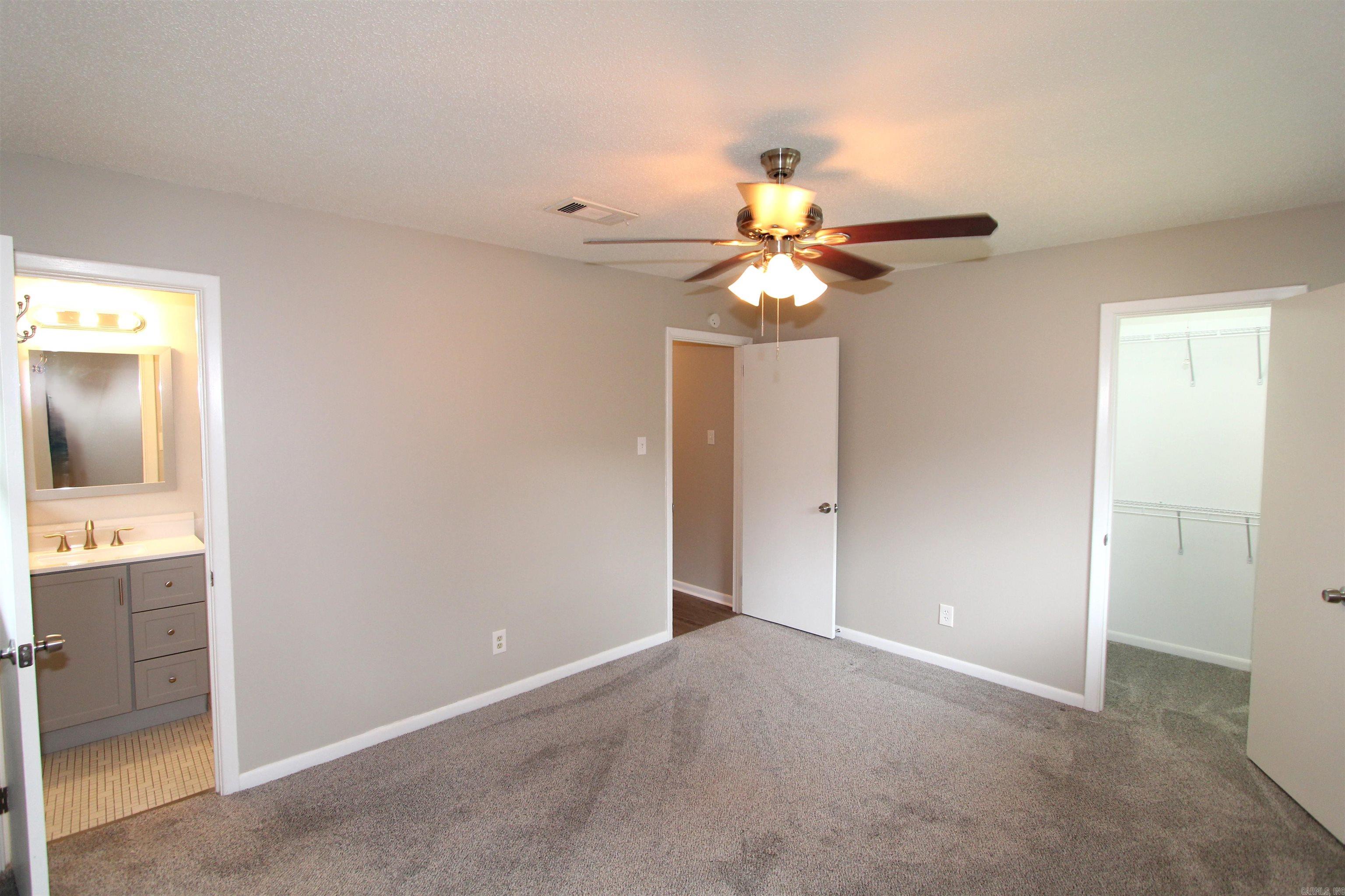PIKE VIEW - Residential