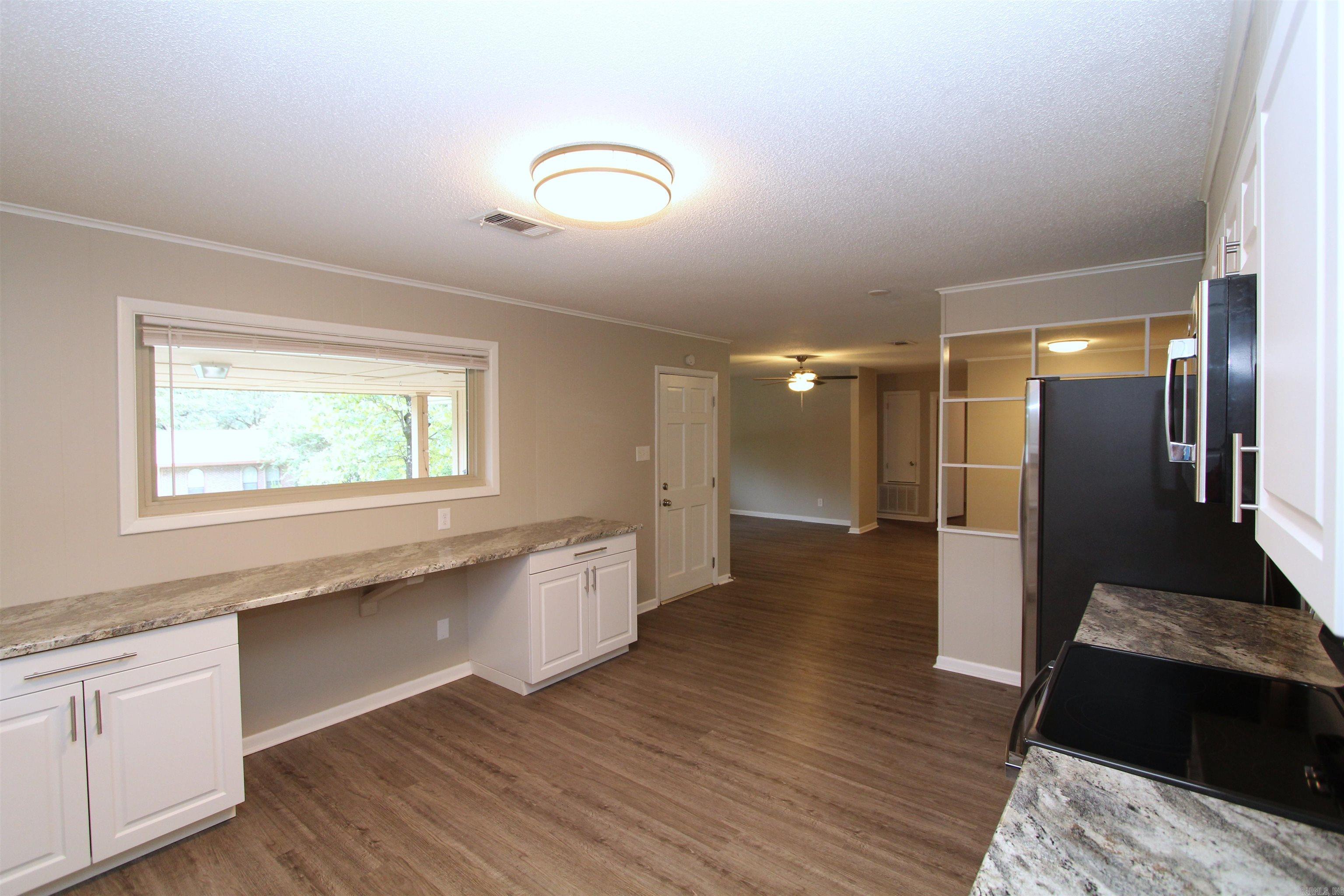 PIKE VIEW - Residential