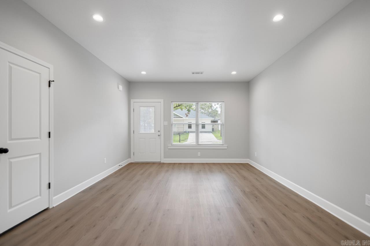 HICKS INTERURBAN - Residential