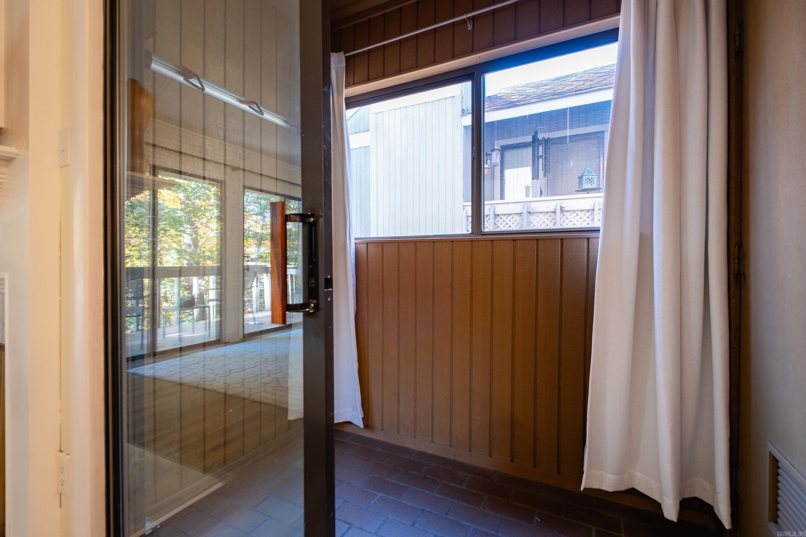 FOREST HGTS CONDO - Residential