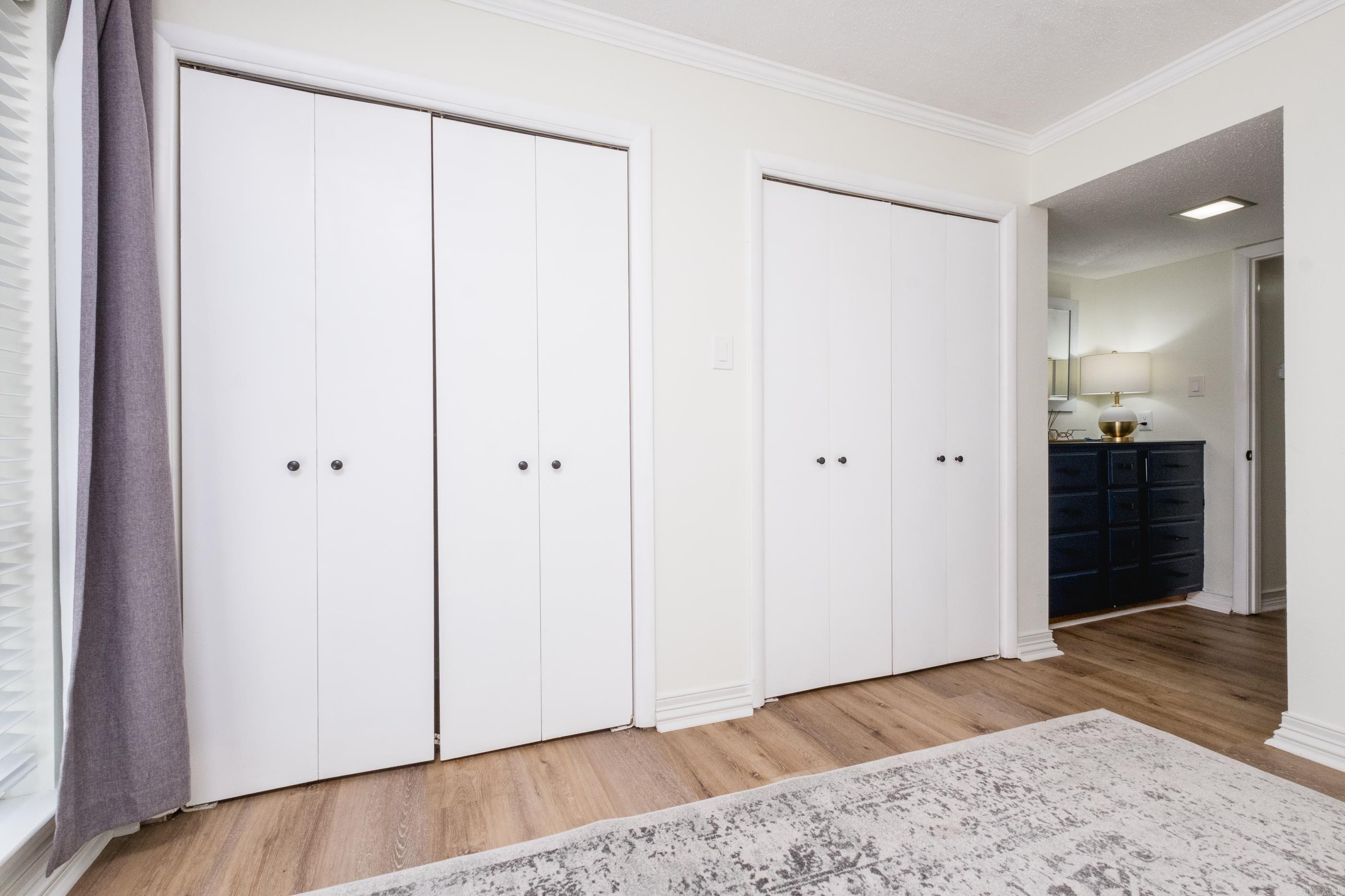 FOREST HGTS CONDO - Residential