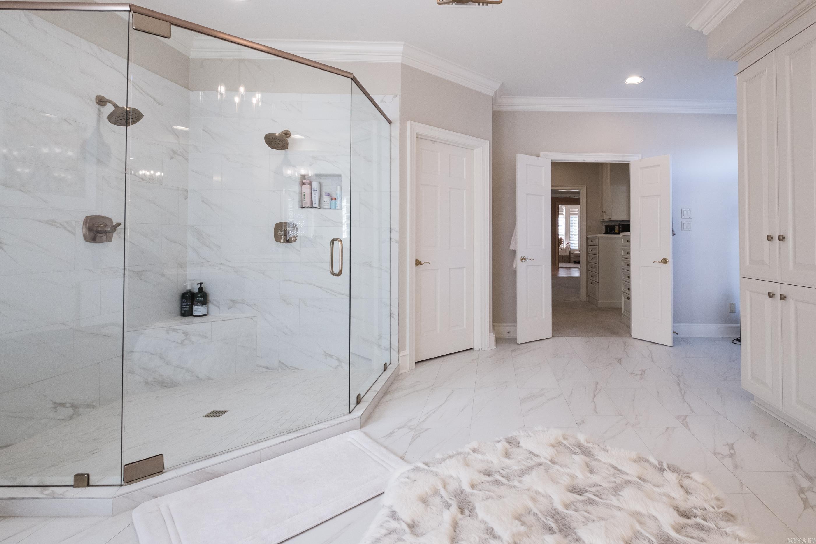 HICKORY CREEK - Residential