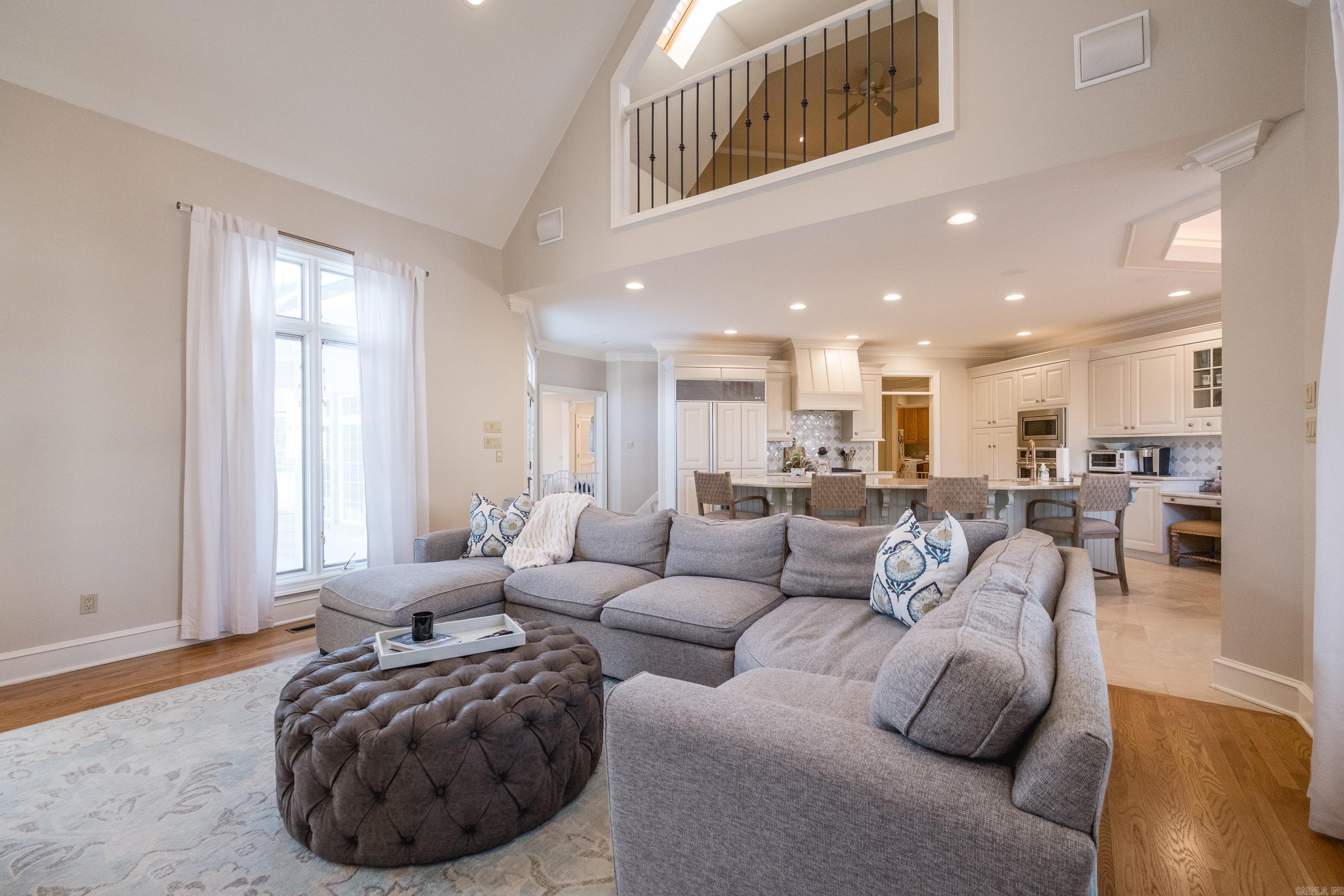 HICKORY CREEK - Residential