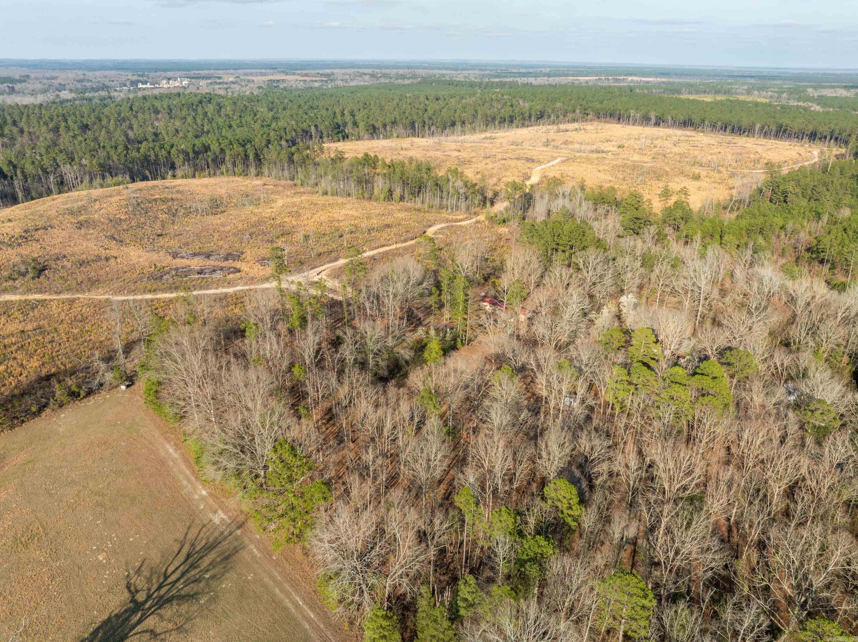 Metes & Bounds - Land