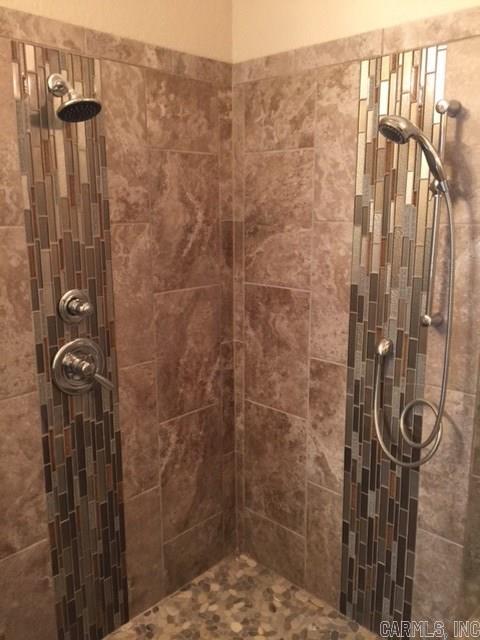 Vallon HPR - Residential Lease