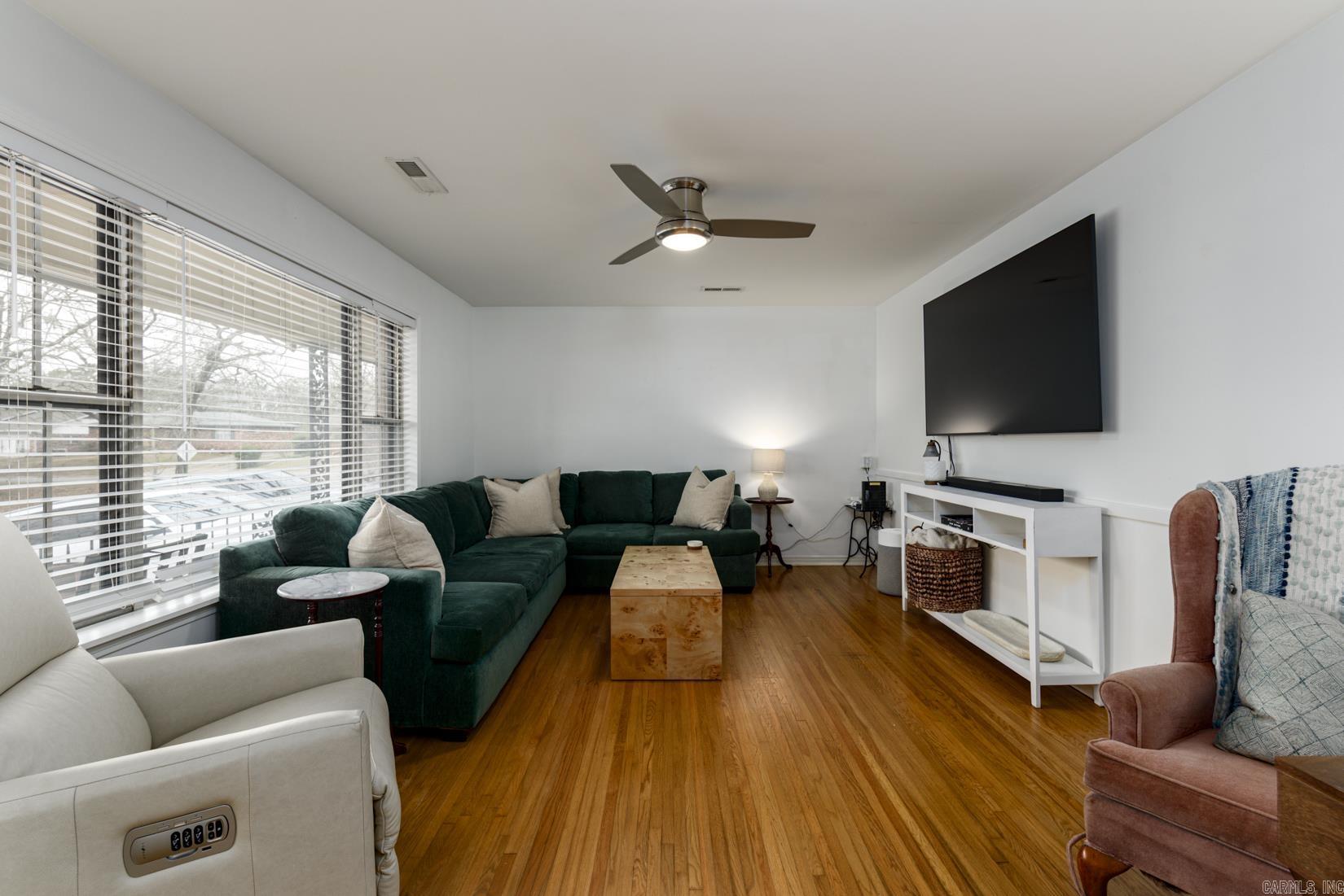 TREASURE HILL - Residential