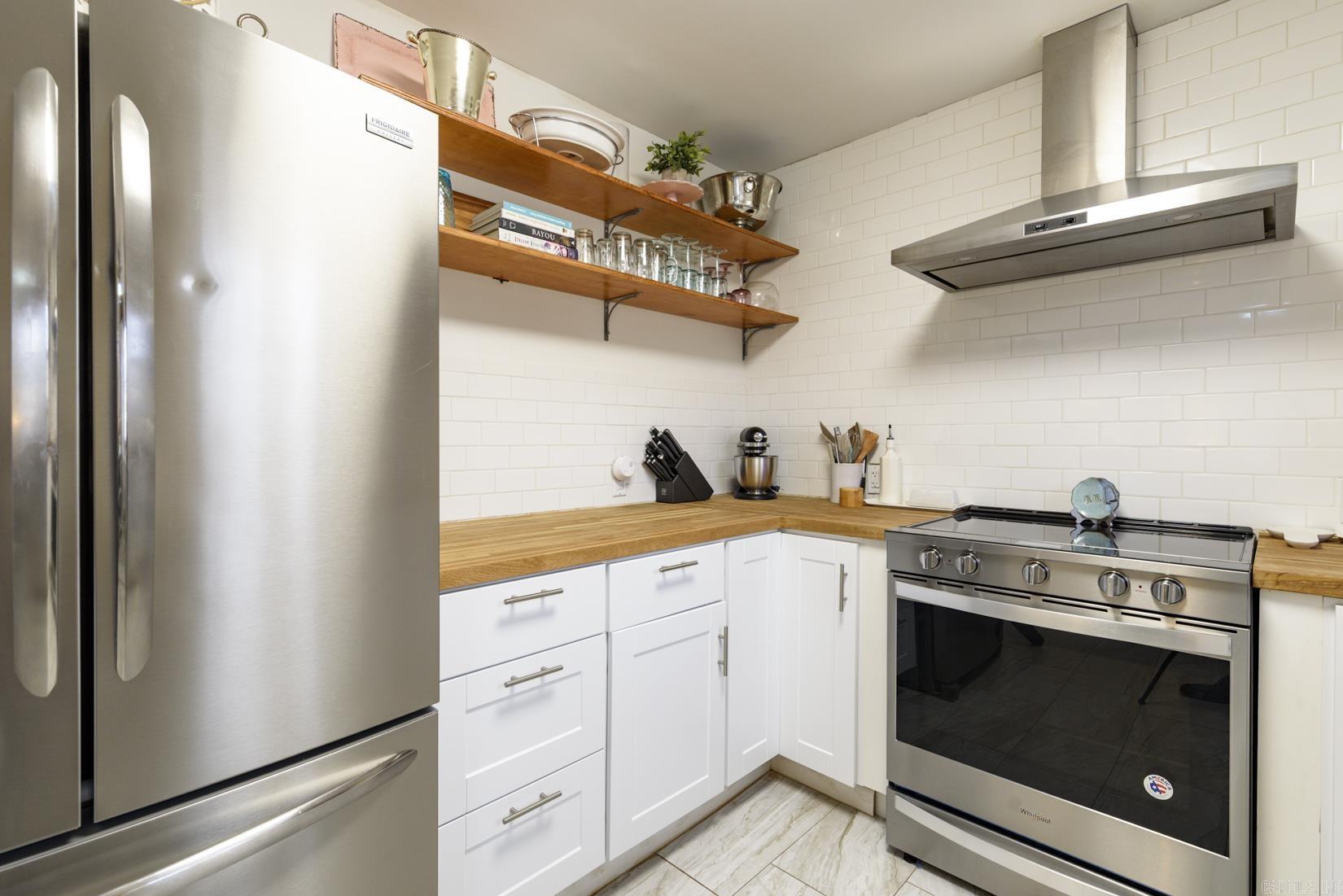 TREASURE HILL - Residential