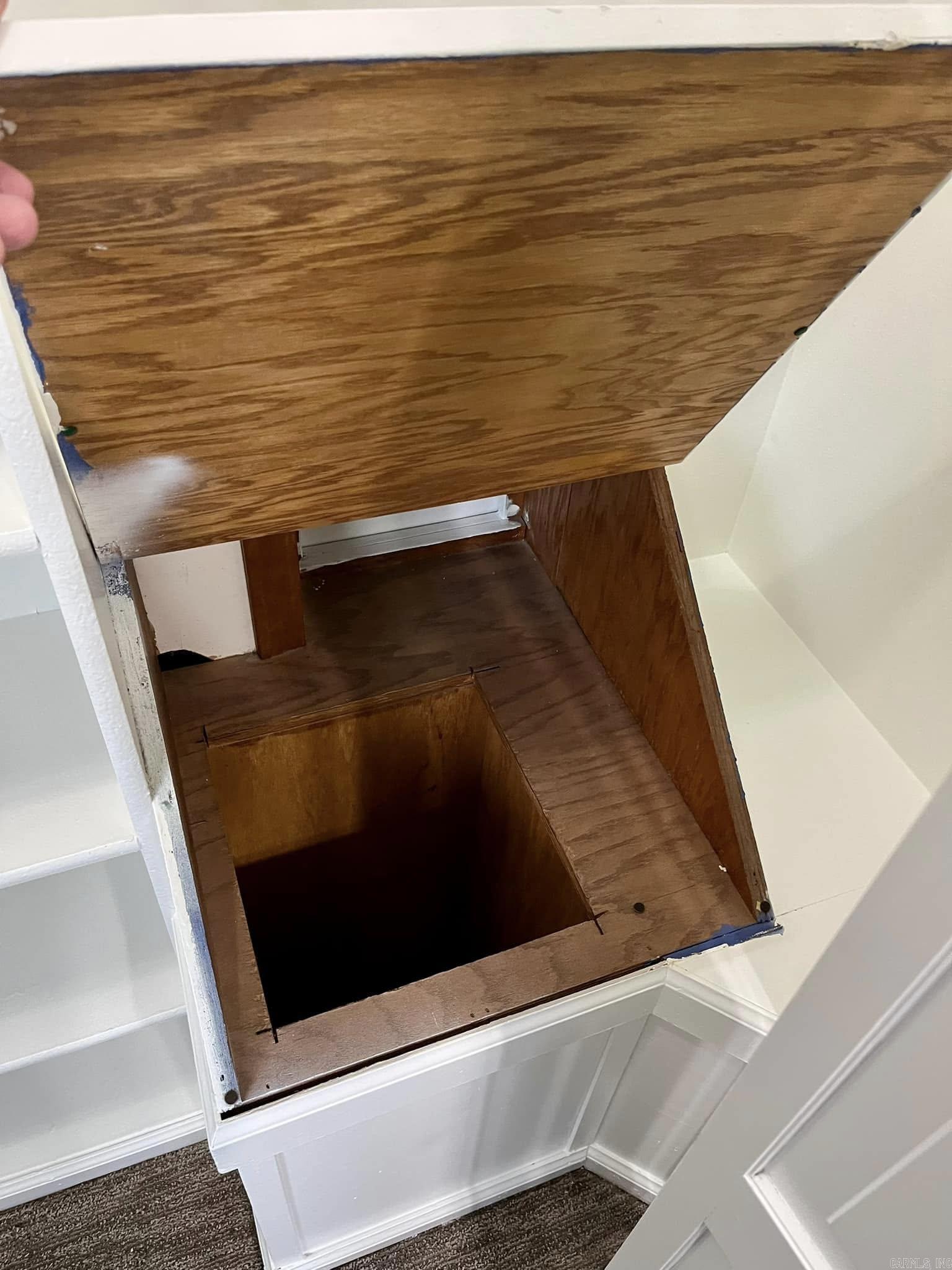 COUNTRY WEST - Residential