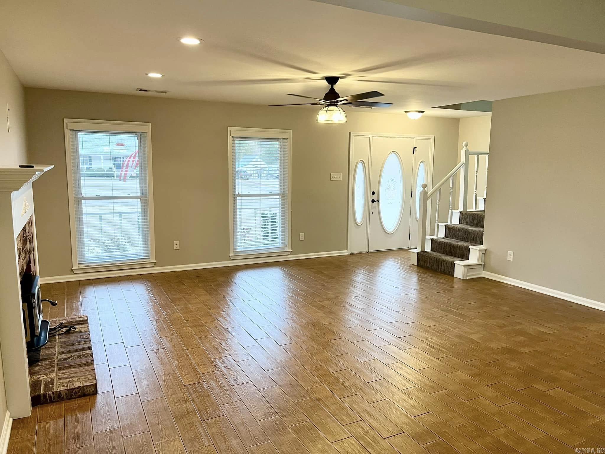 COUNTRY WEST - Residential