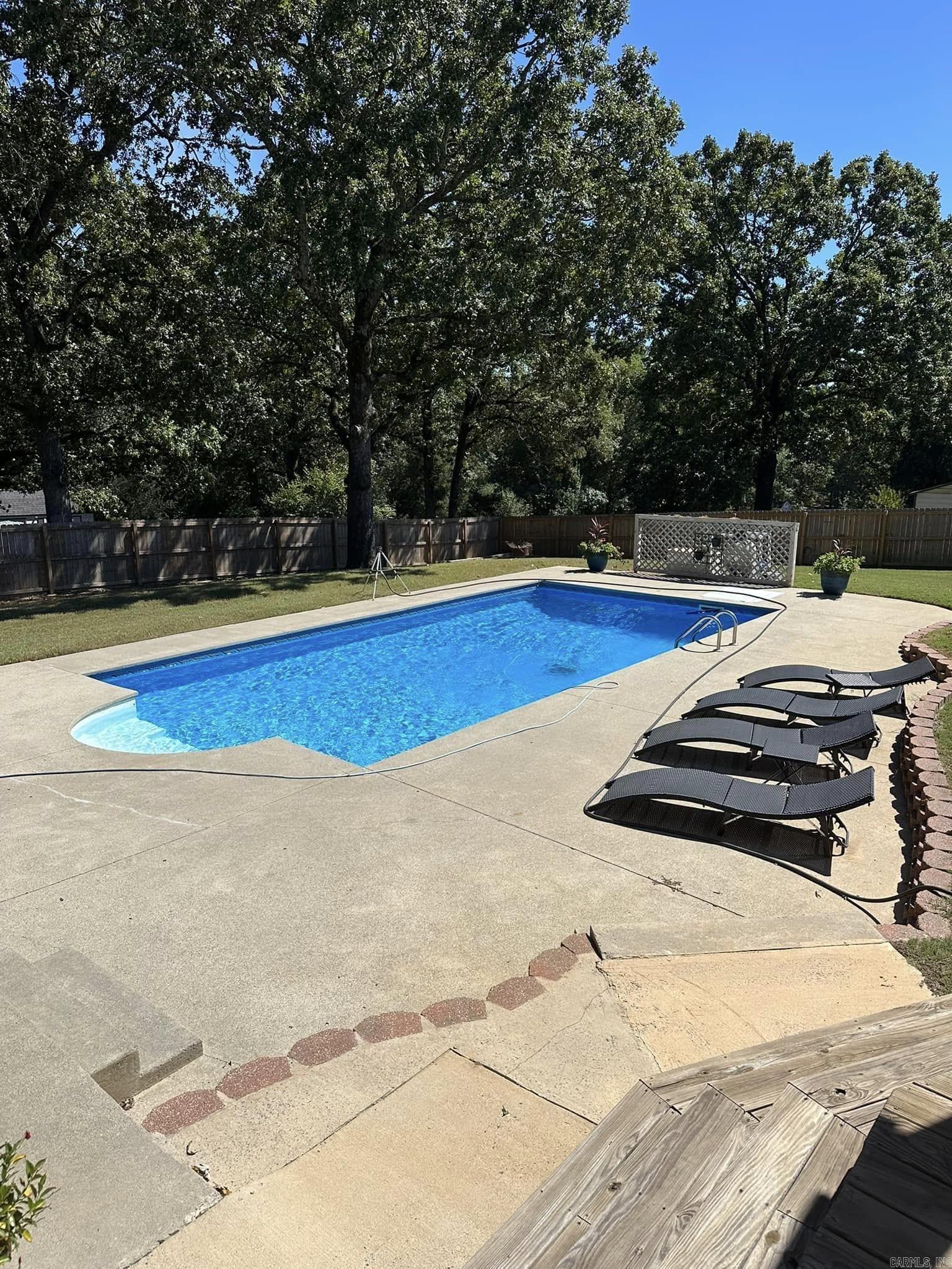 COUNTRY WEST - Residential