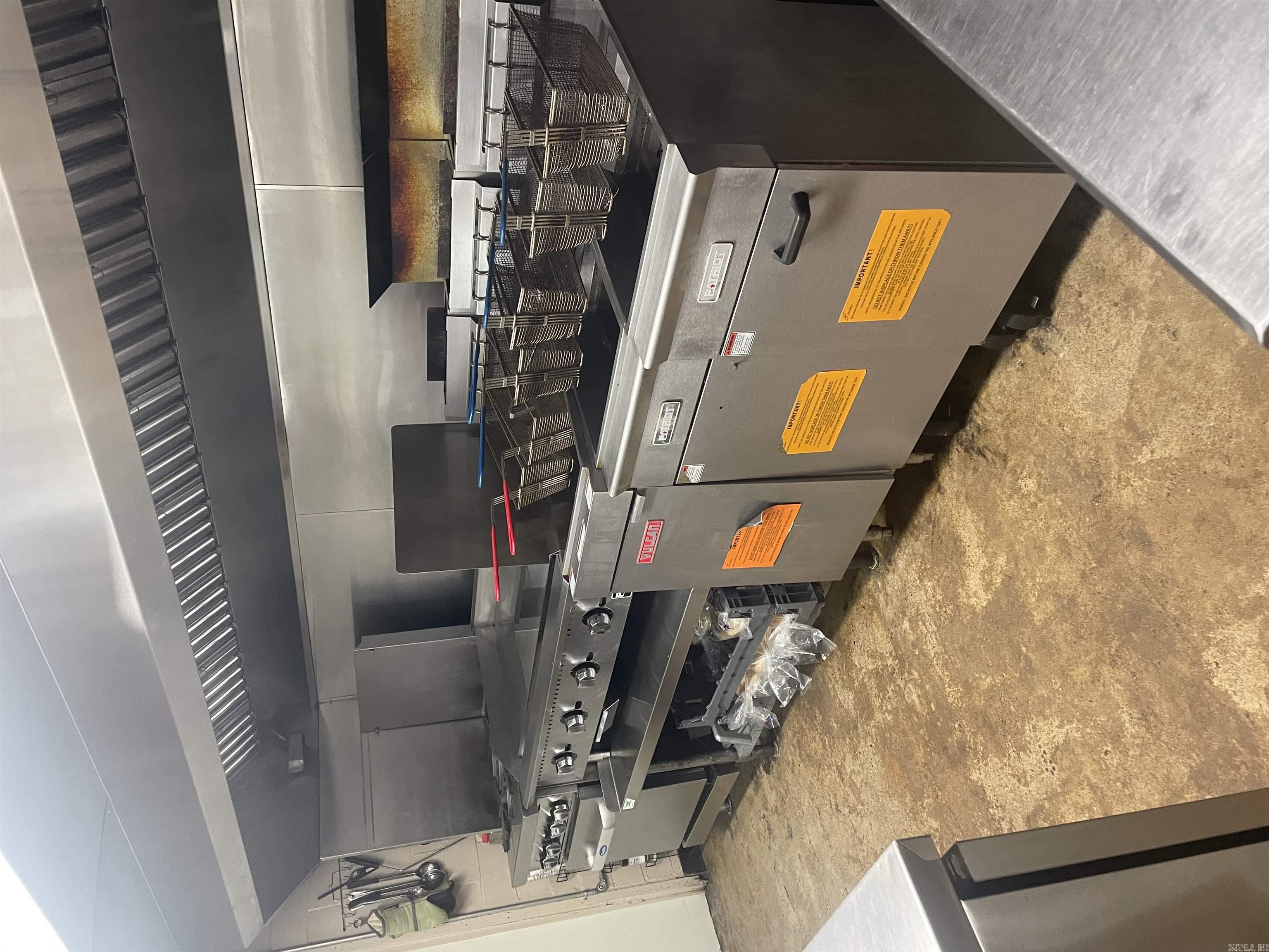 13-17-4 - Commercial Sale