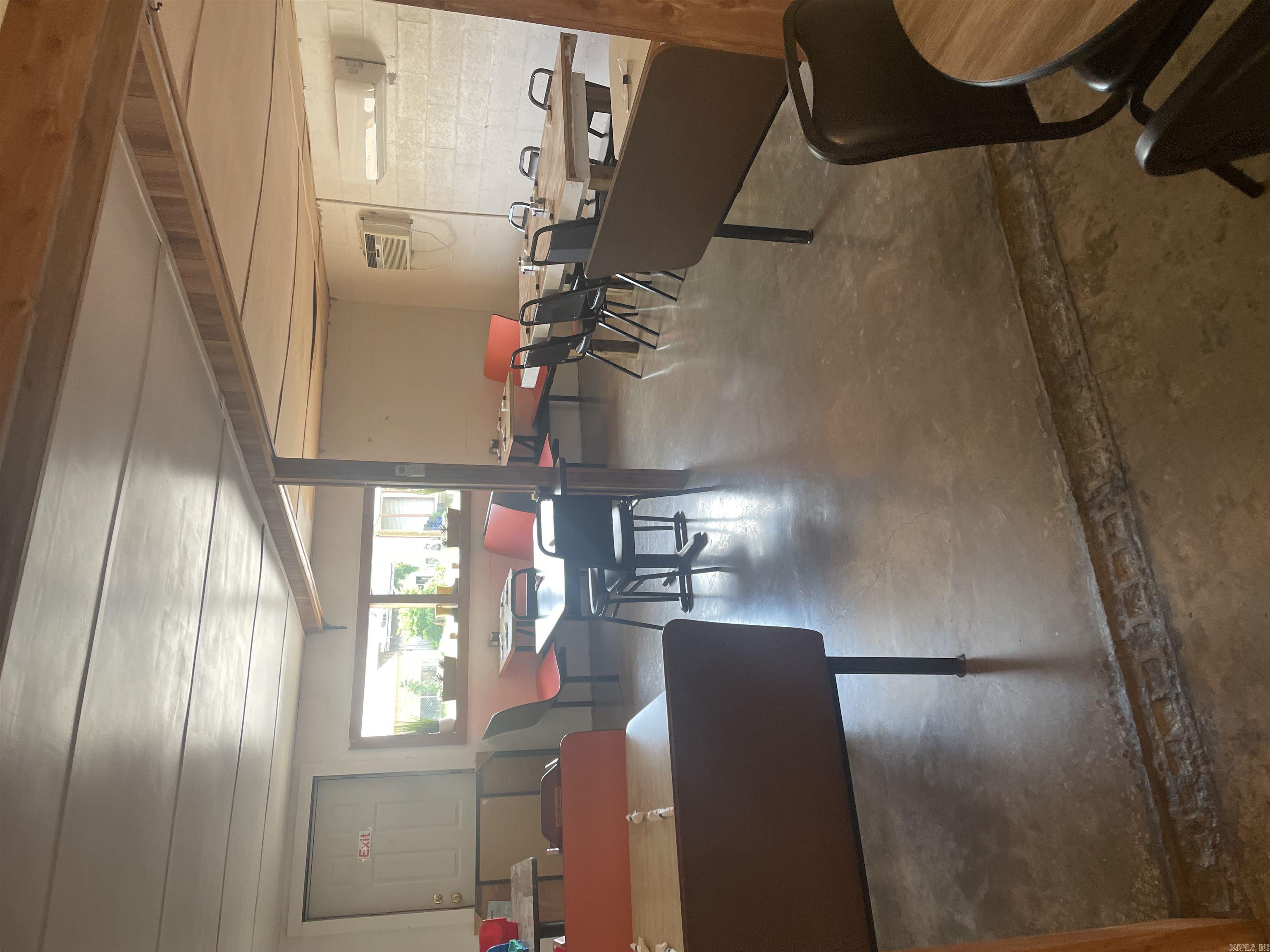 13-17-4 - Commercial Sale