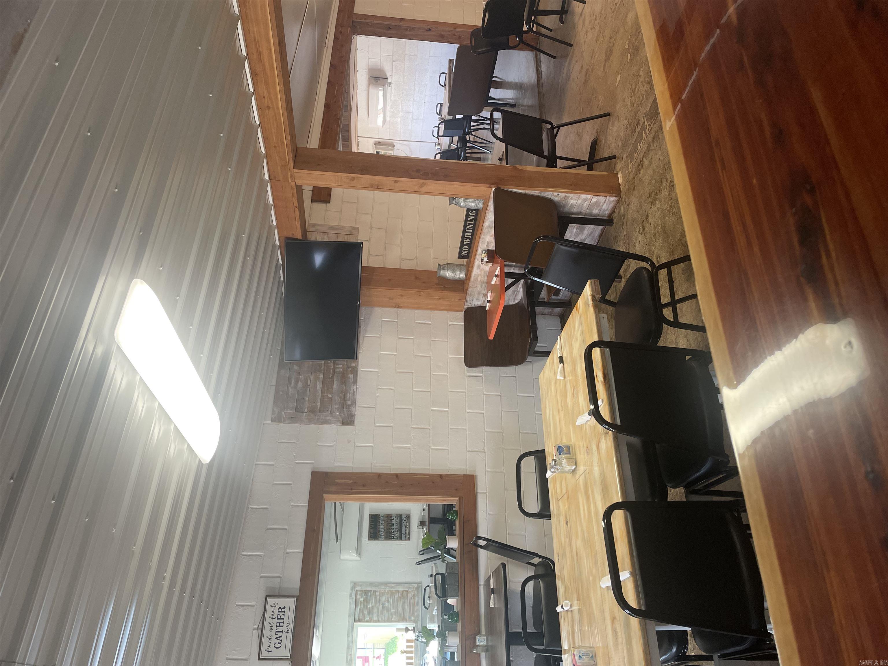 13-17-4 - Commercial Sale