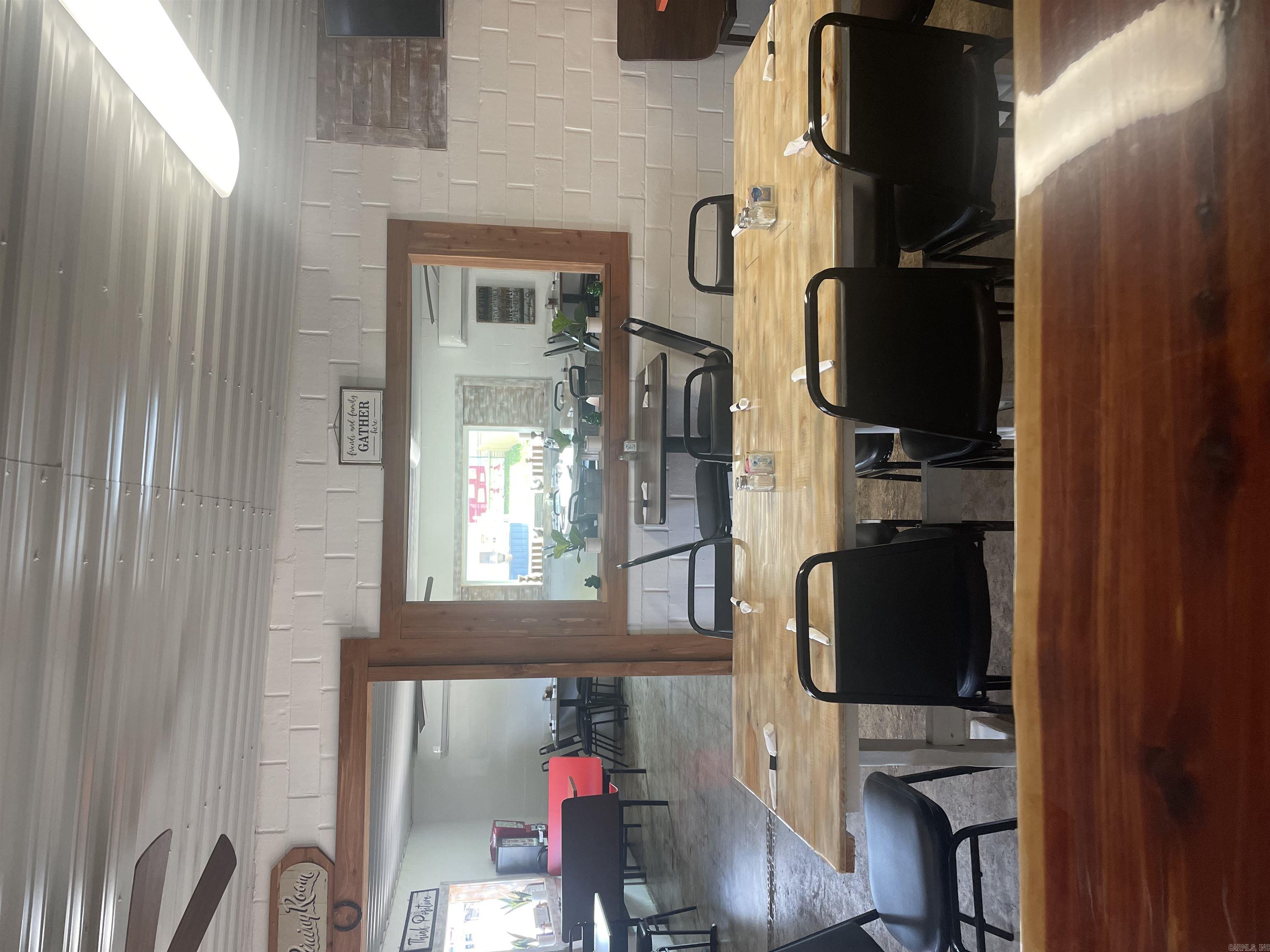 13-17-4 - Commercial Sale