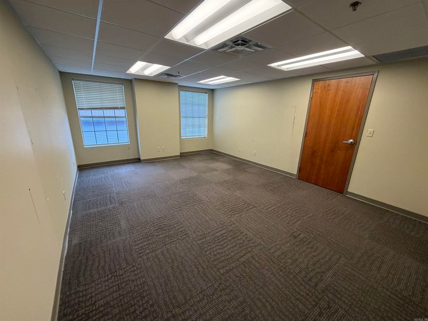 204 Executive Court is conveniently located just off I-430 in west Little Rock, providing easy access to major thoroughfares including I-630, Rodney Parham Road, and Shackleford Road. The property is surrounded by a mix of professional offices, medical practices, retail, and dining, making it a practical choice for a wide range of businesses. Its central location within the west Little Rock business district offers strong connectivity to the city’s residential neighborhoods and commercial hubs.