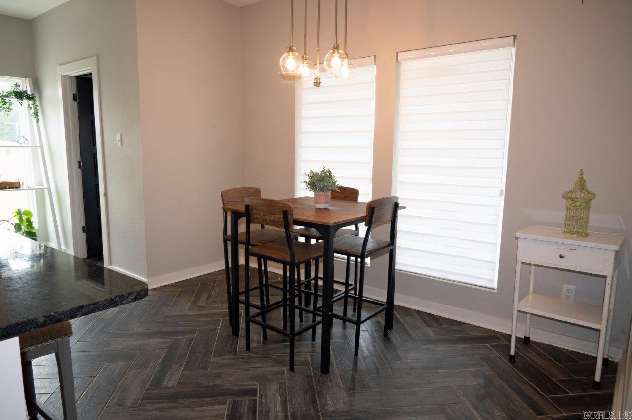 OAK TREE RIDGE SUB - Residential