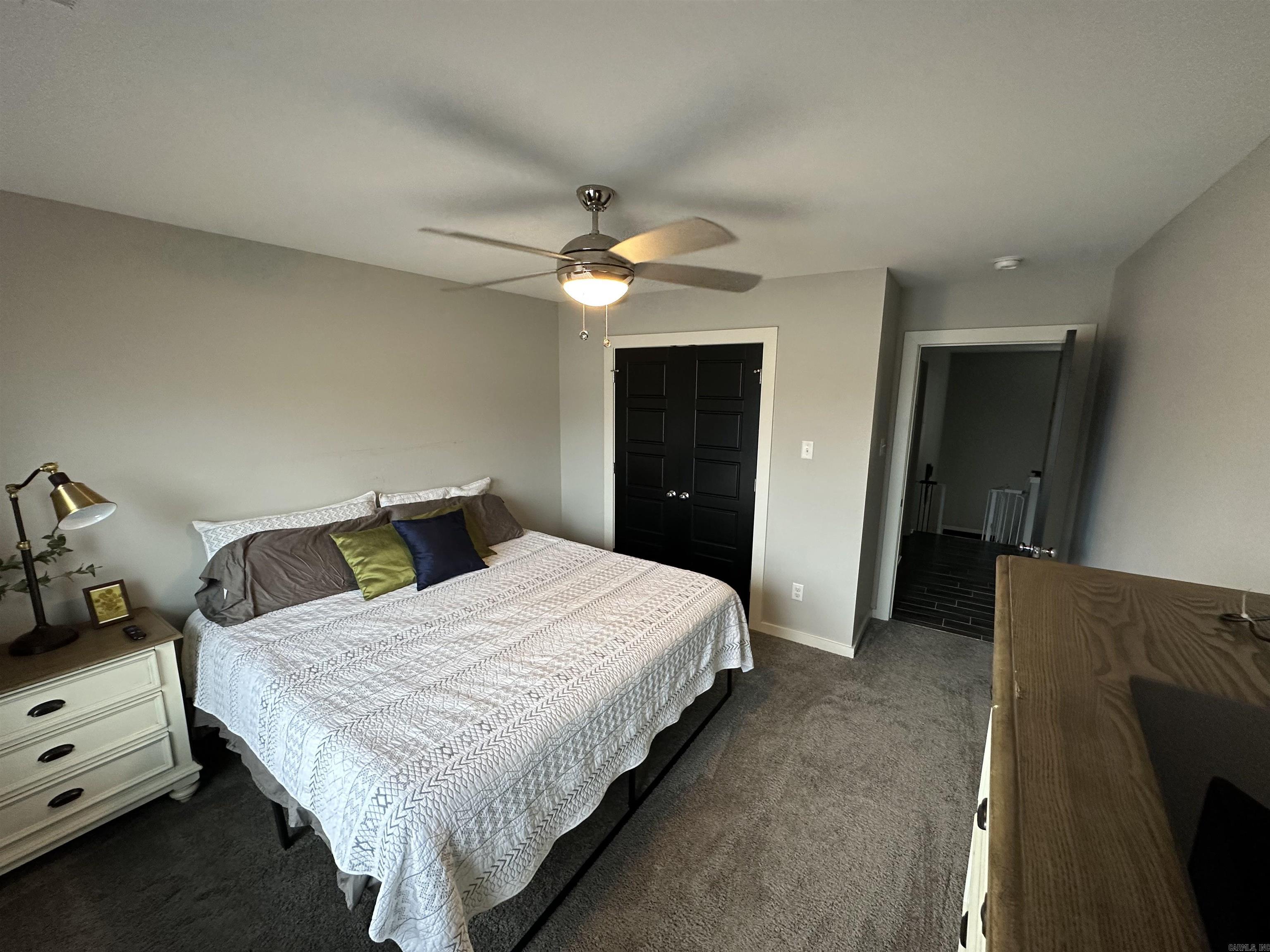 OAK TREE RIDGE SUB - Residential