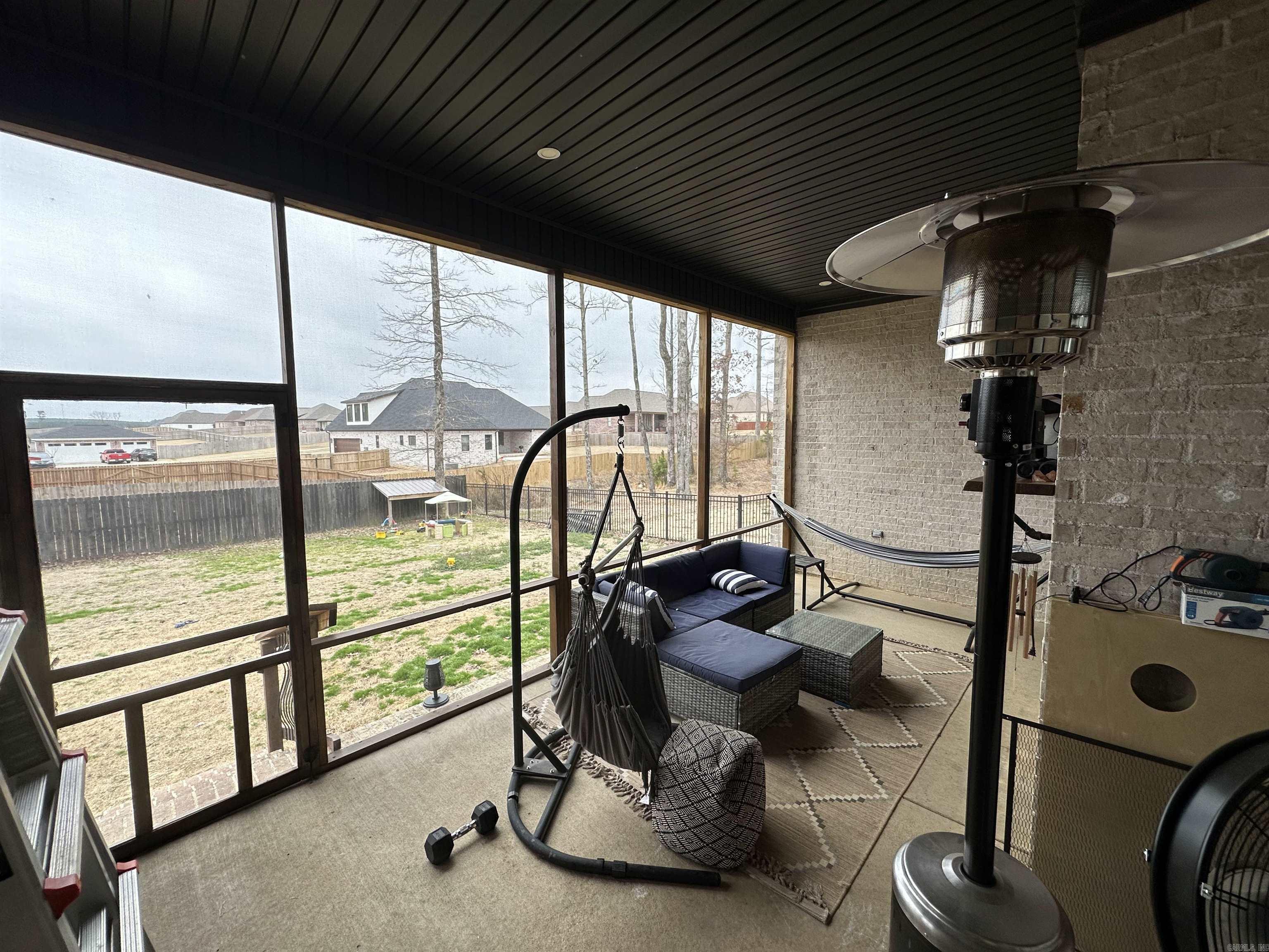 OAK TREE RIDGE SUB - Residential