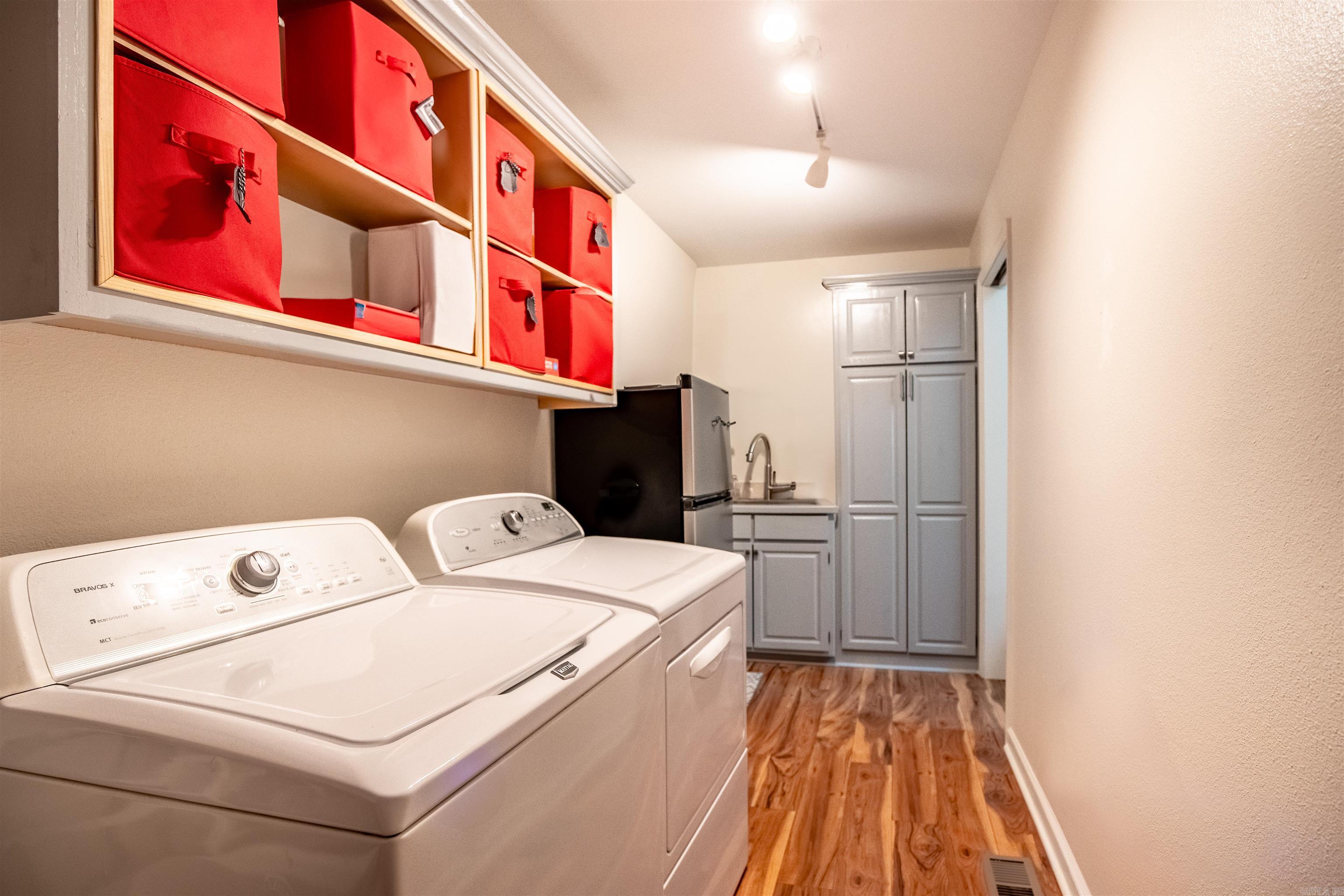 DIAMANTE VILLAS - Residential