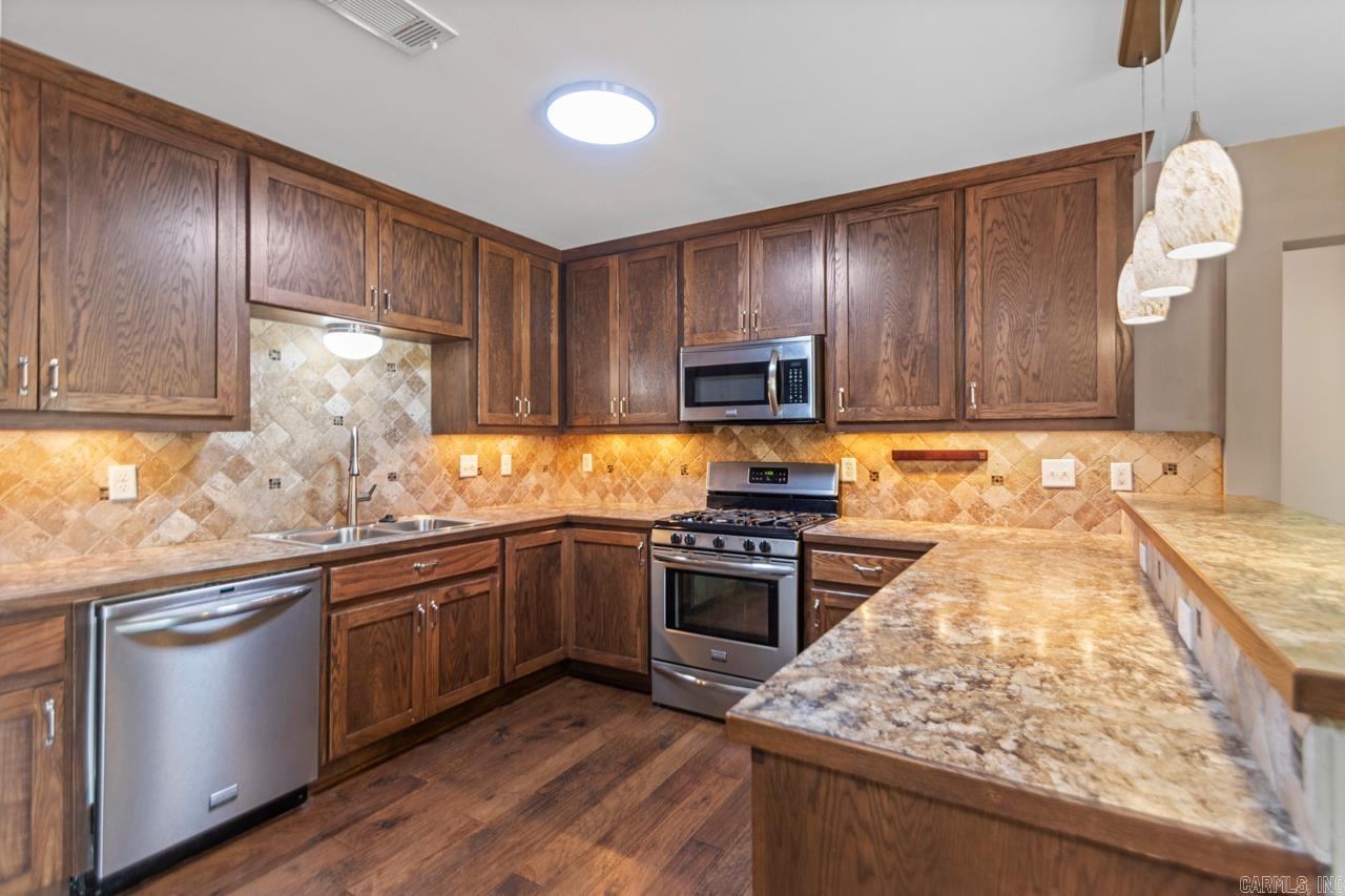 HARMONY GROVE - Residential