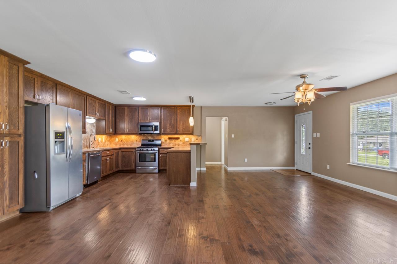 HARMONY GROVE - Residential