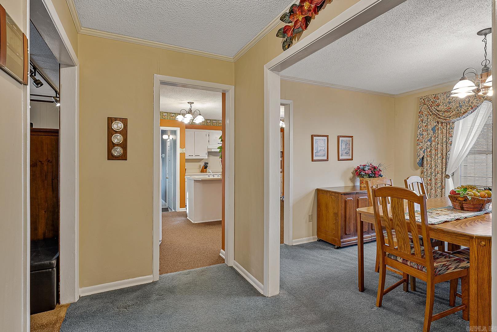 OAK HILLS ESTATES - Residential