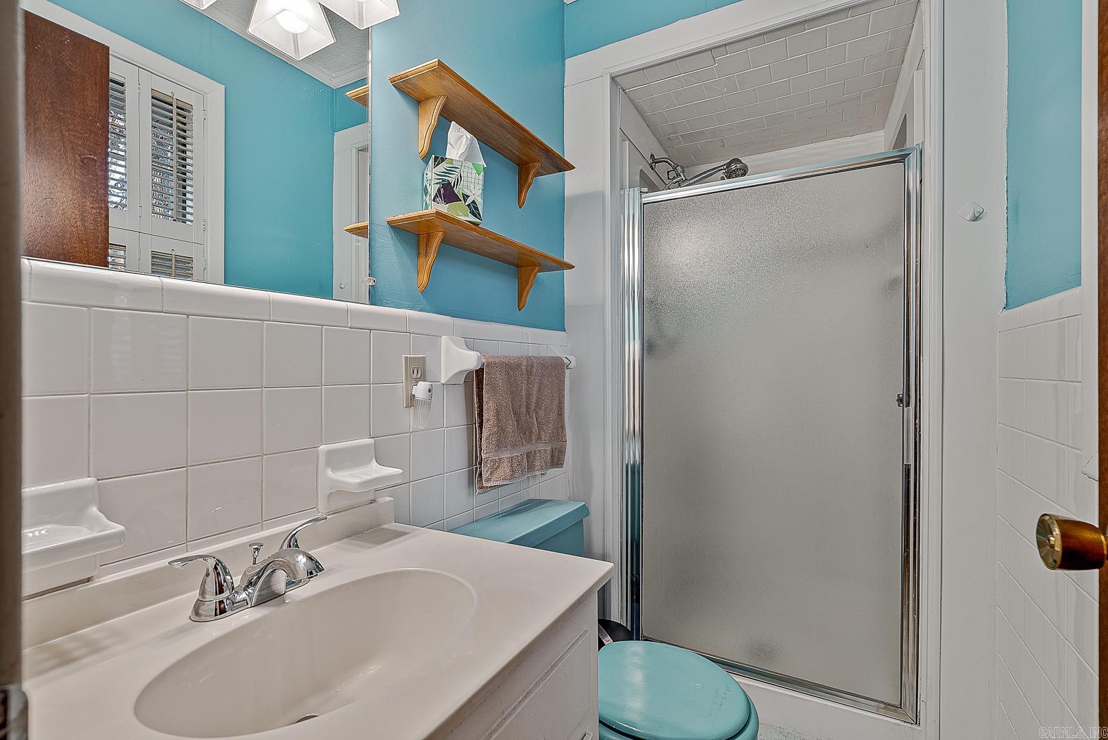 OAK HILLS ESTATES - Residential